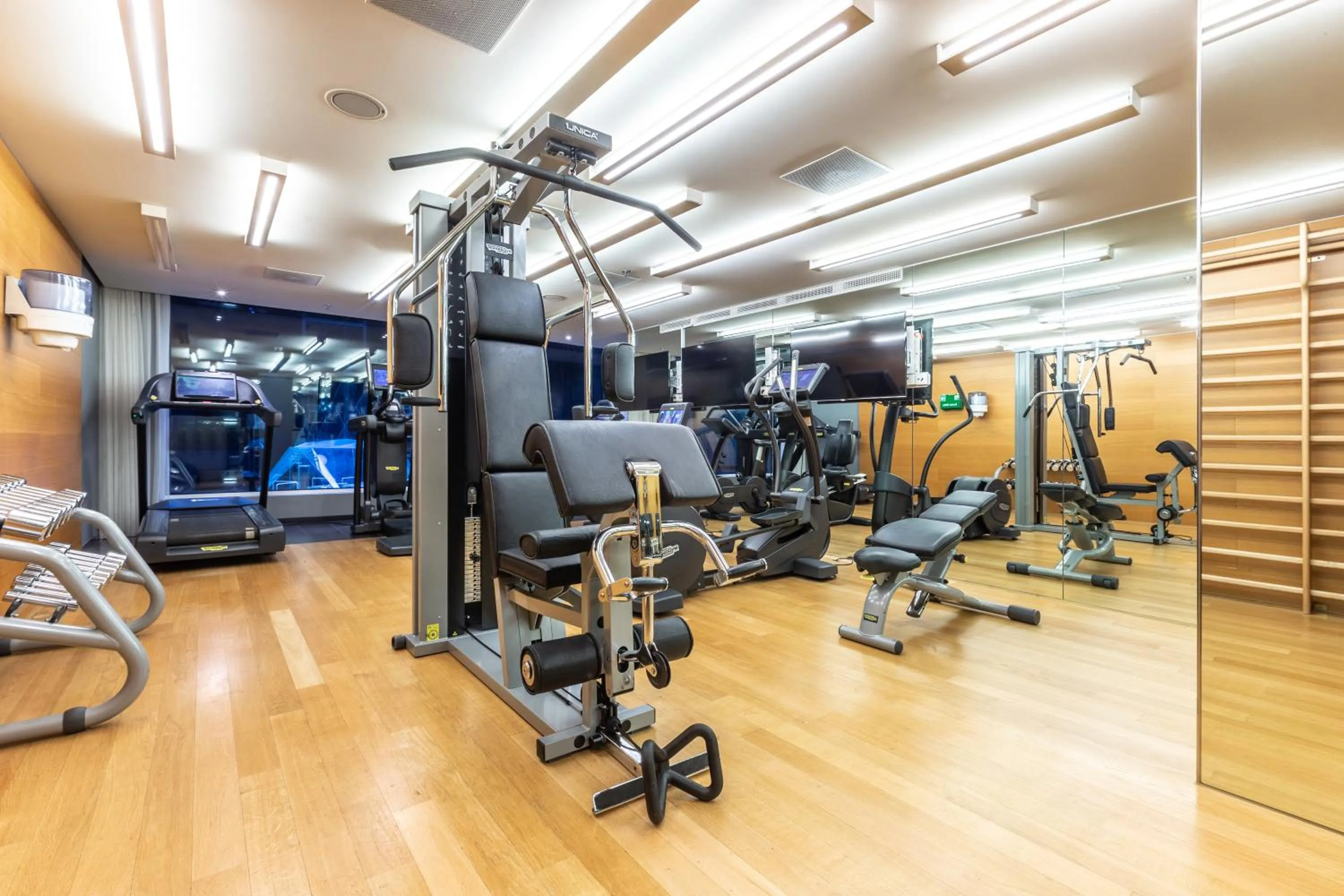 Fitness centre/facilities in Radisson Blu Hotel Zurich Airport