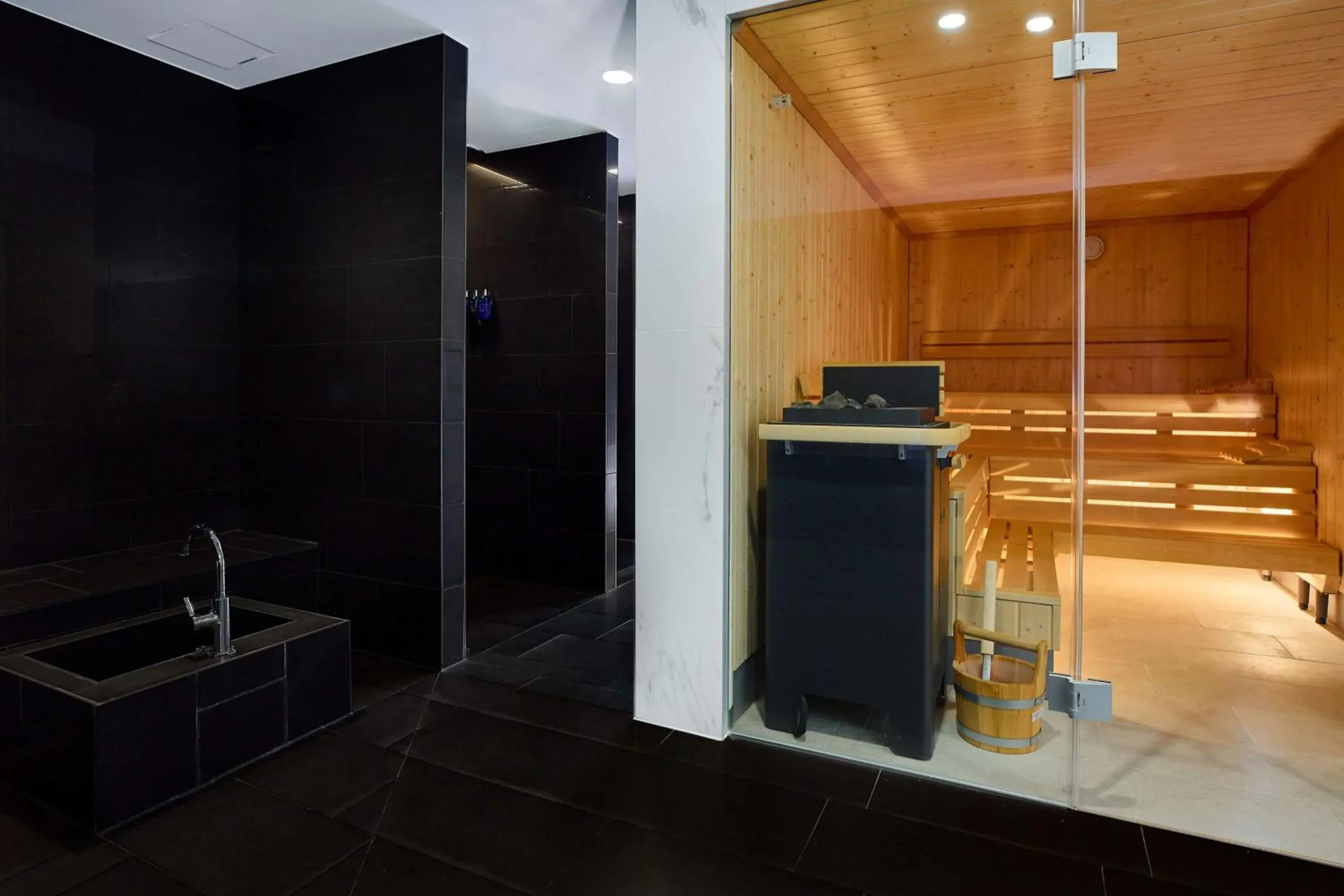 Spa and wellness centre/facilities in Radisson Blu Hotel Zurich Airport Spa and wellness centre/facilities in Radisson Blu Hotel Zurich Airport