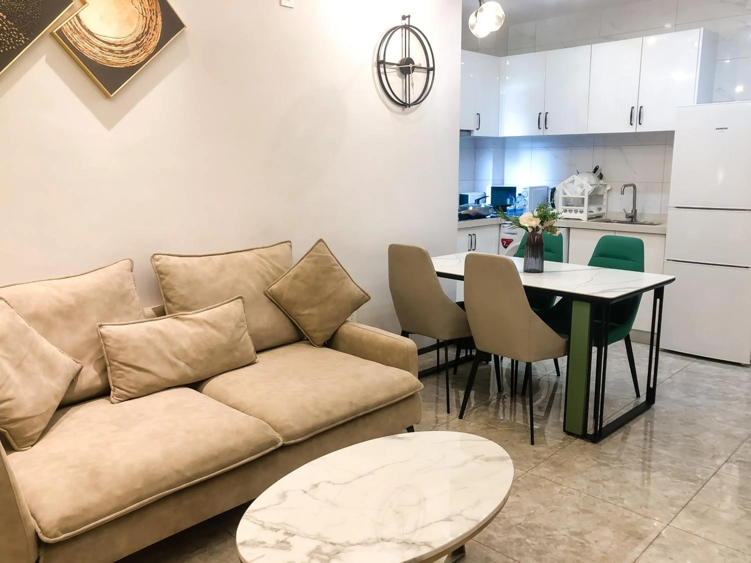 Living room in Rose Garden Private Apartment By LINK