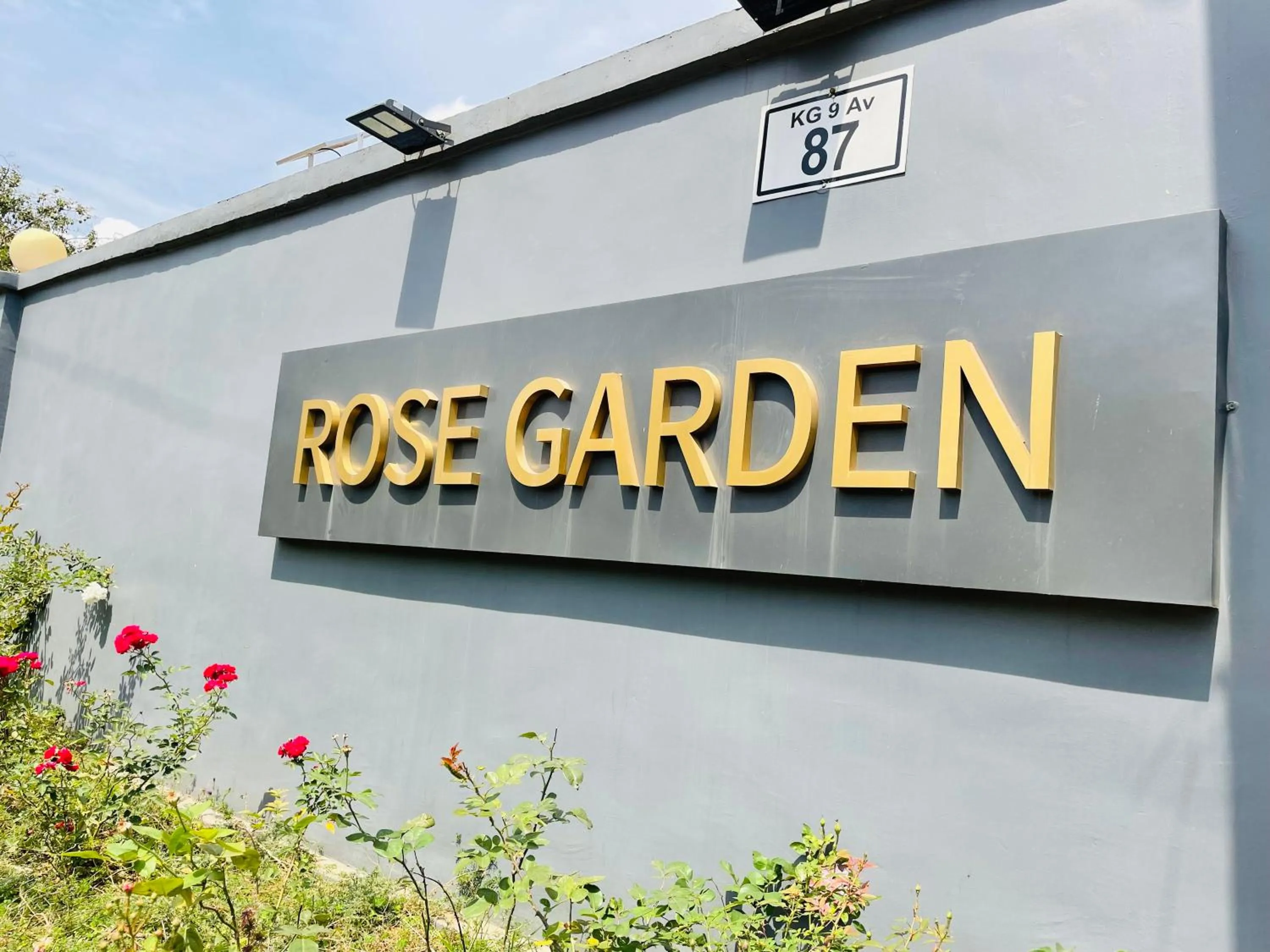 Property logo or sign in Rose Garden Private Apartment By LINK