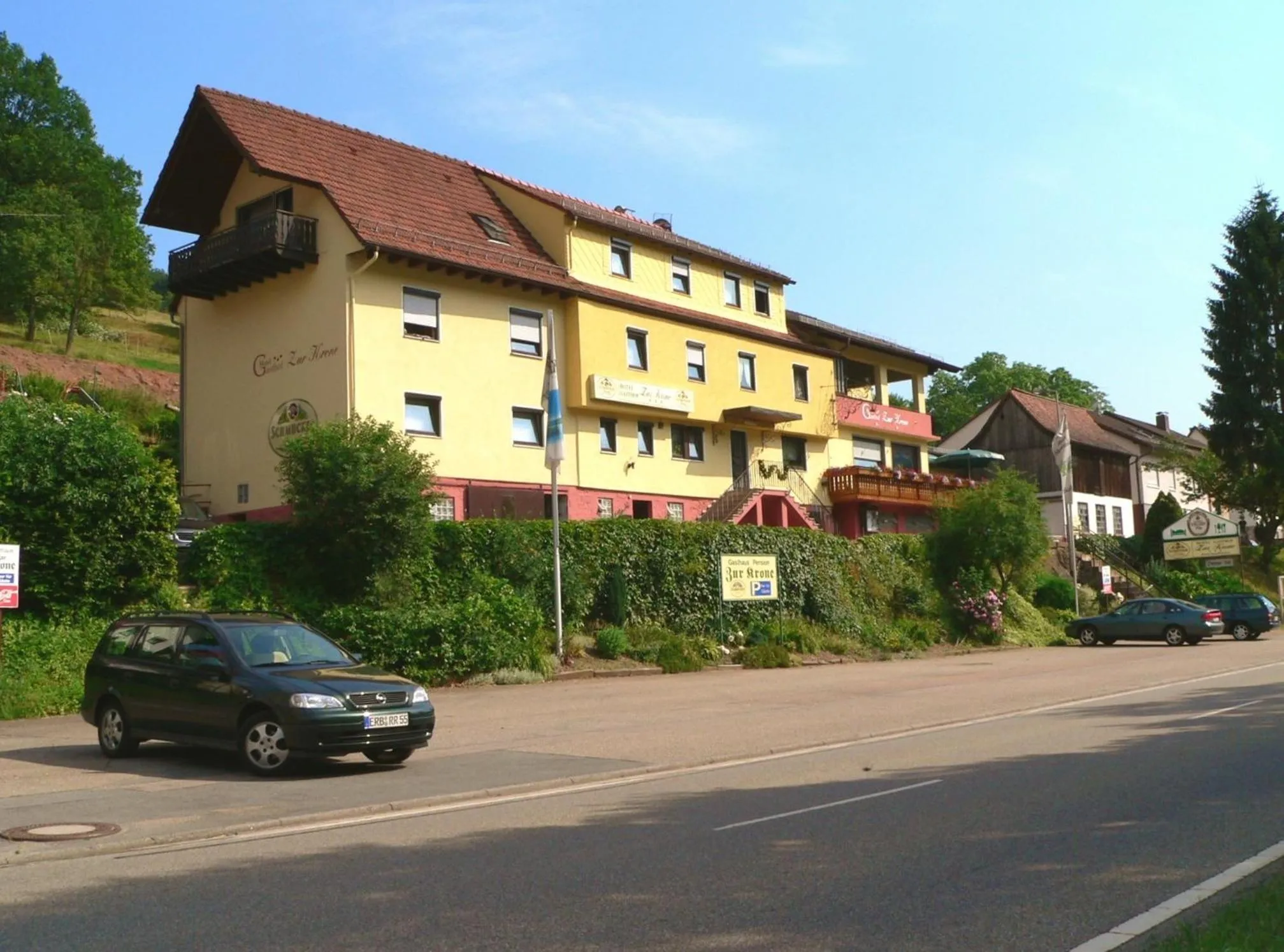 Facade/entrance in Hotel Gasthof Zur Krone