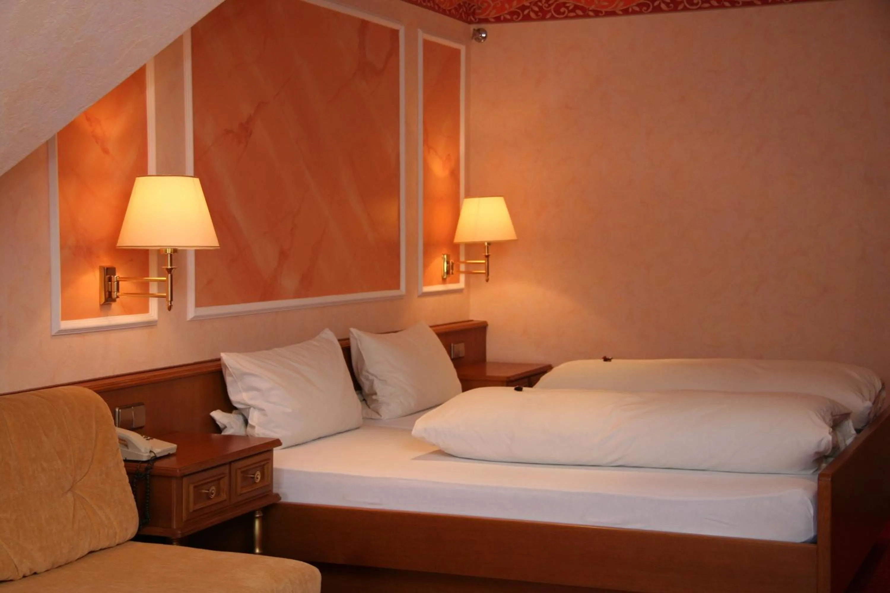 Photo of the whole room, Bed in Parkhotel Krone