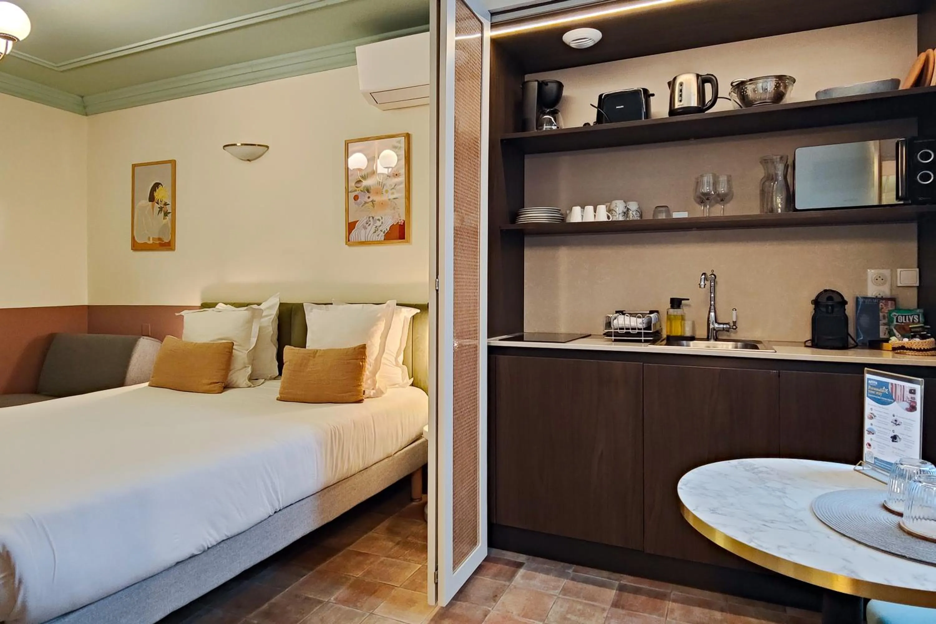 Bed in Hotel Aparthotel AMMI Vieux Nice