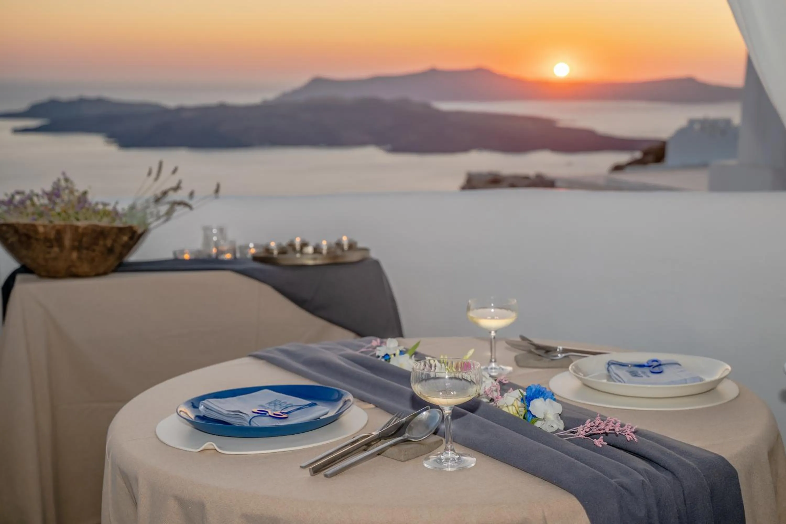 Apeiron Blue Santorini - Sustainable Adults Only 14 Plus