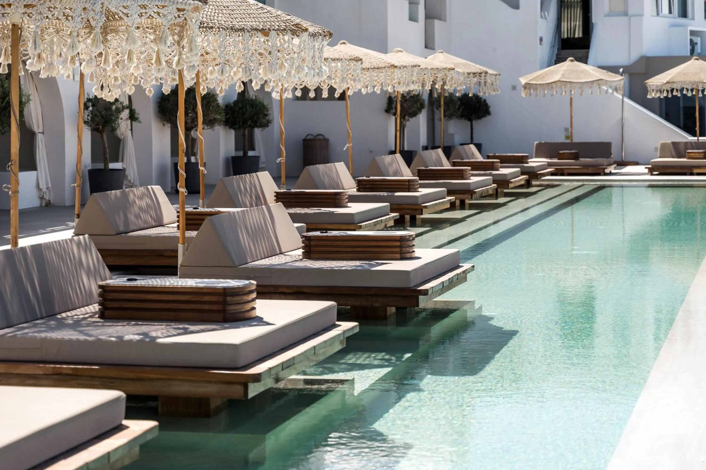 Apeiron Blue Santorini - Sustainable Adults Only 14 Plus