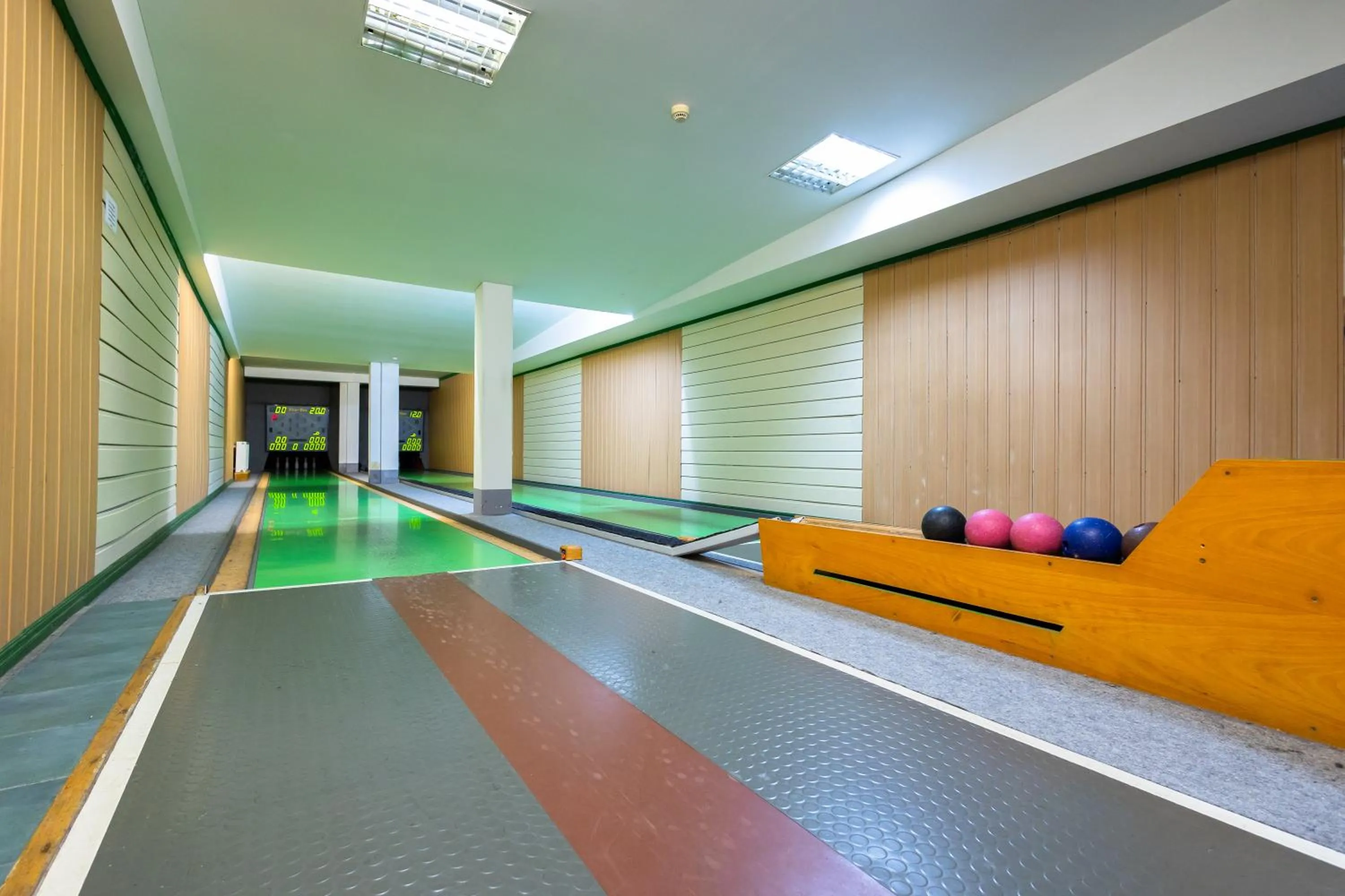 Bowling in Hotel pod Zámkom