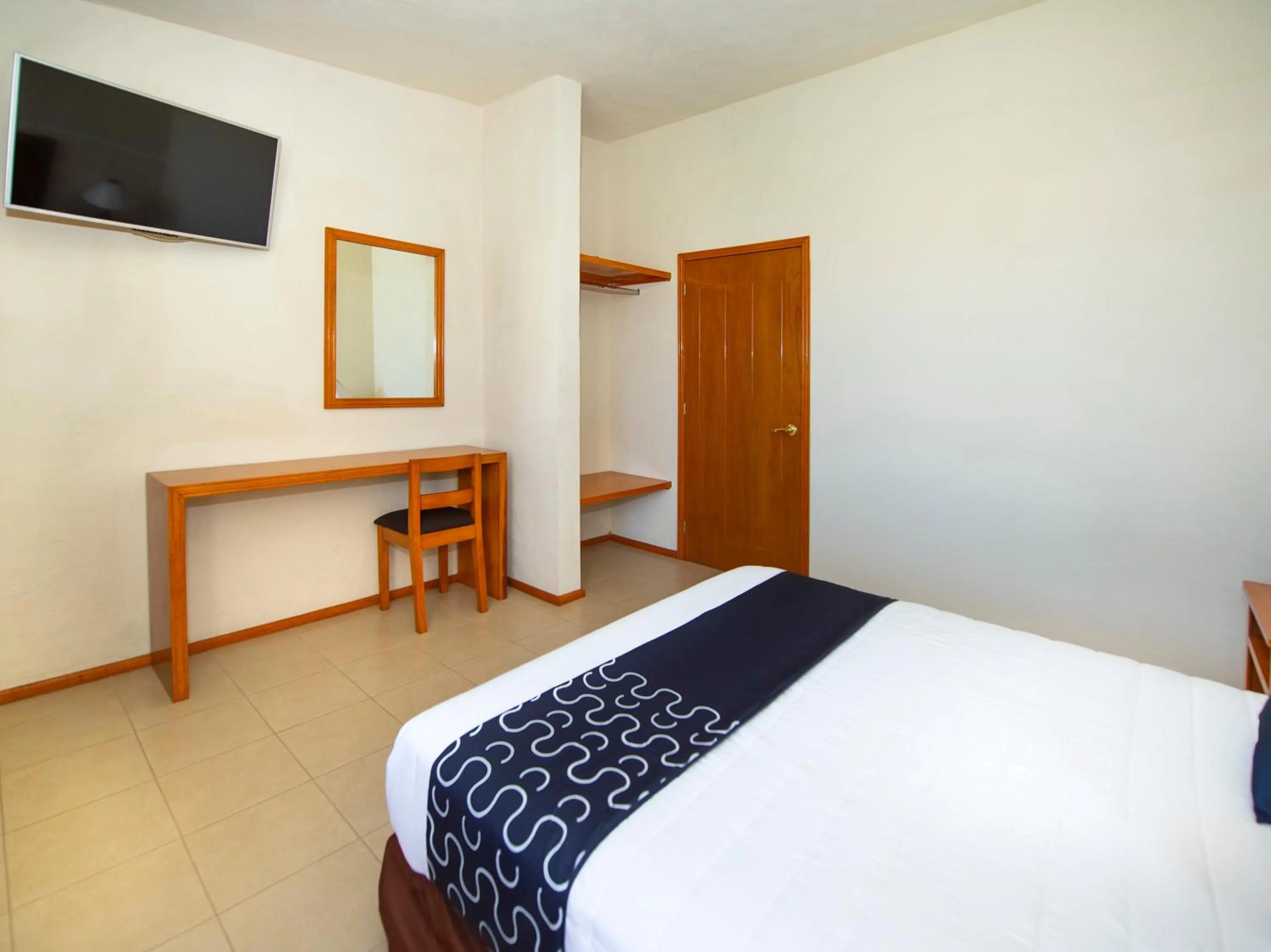 Photo of the whole room, Bed in Hotel La Casa de Don Tito, Jocotitlan