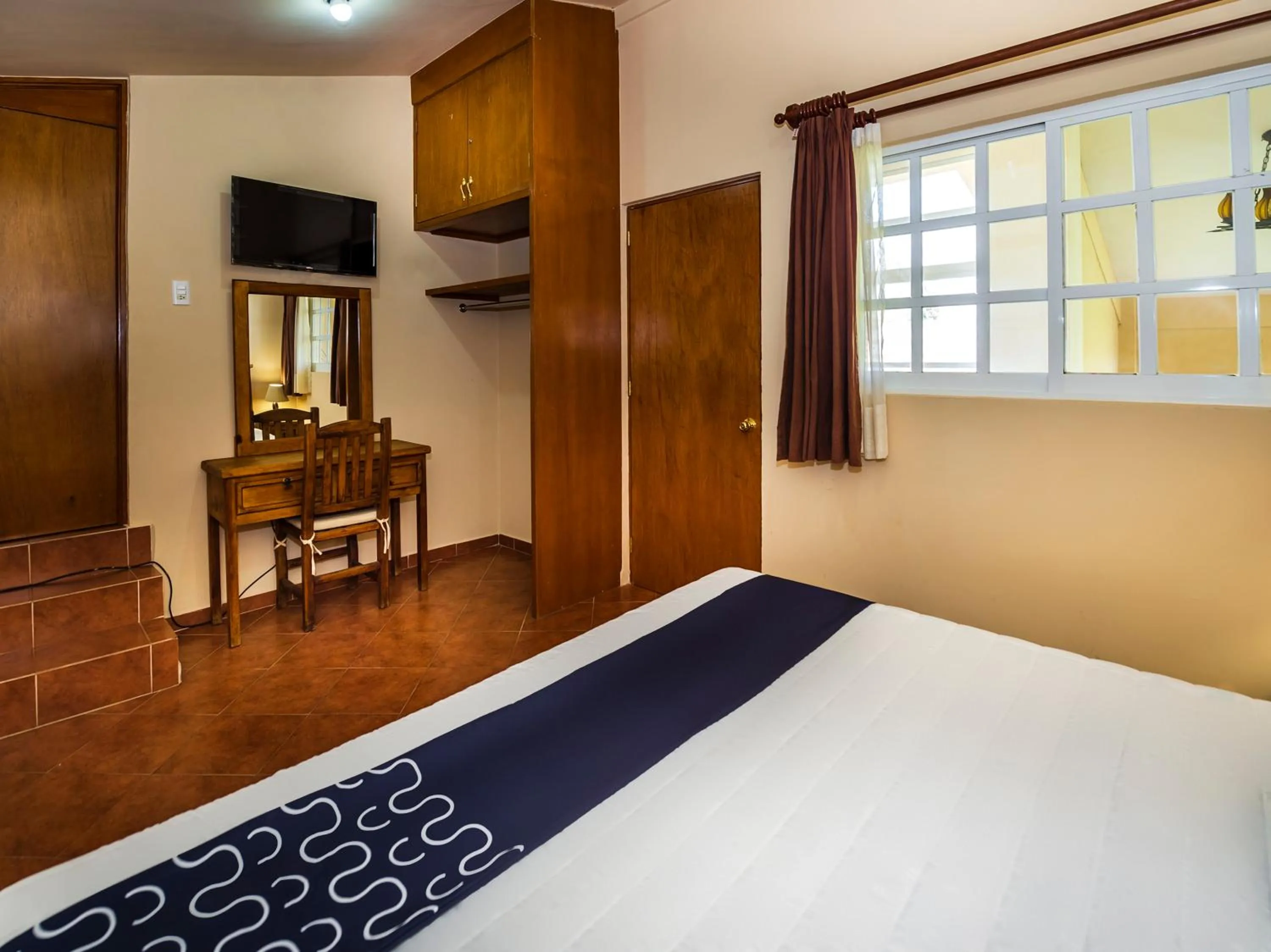 Photo of the whole room, Bed in Hotel La Casa de Don Tito, Jocotitlan