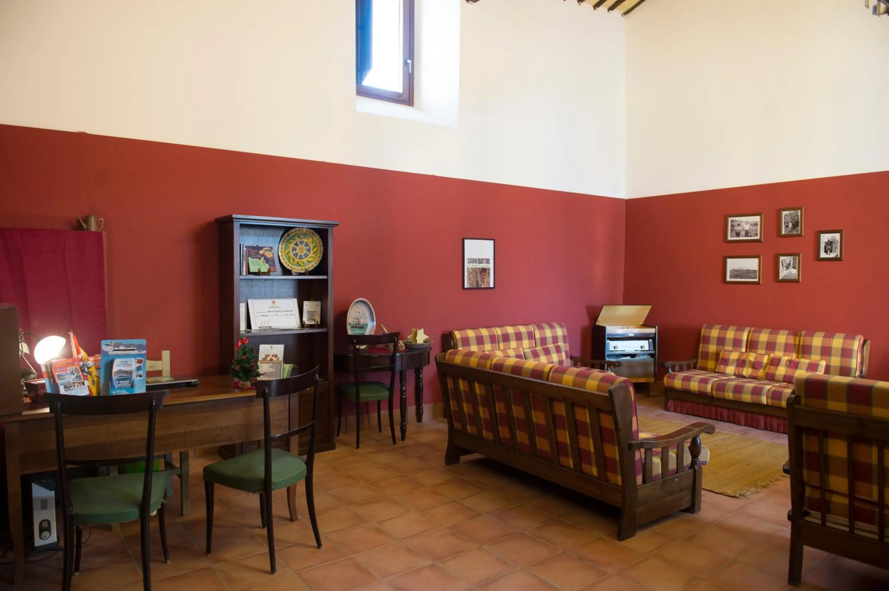 Library in Agriturismo sanacore di sanacore salvatore