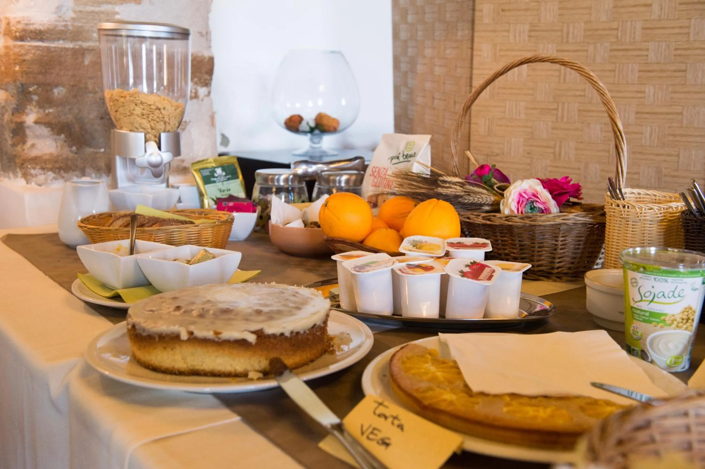 Food and drinks in Agriturismo sanacore di sanacore salvatore