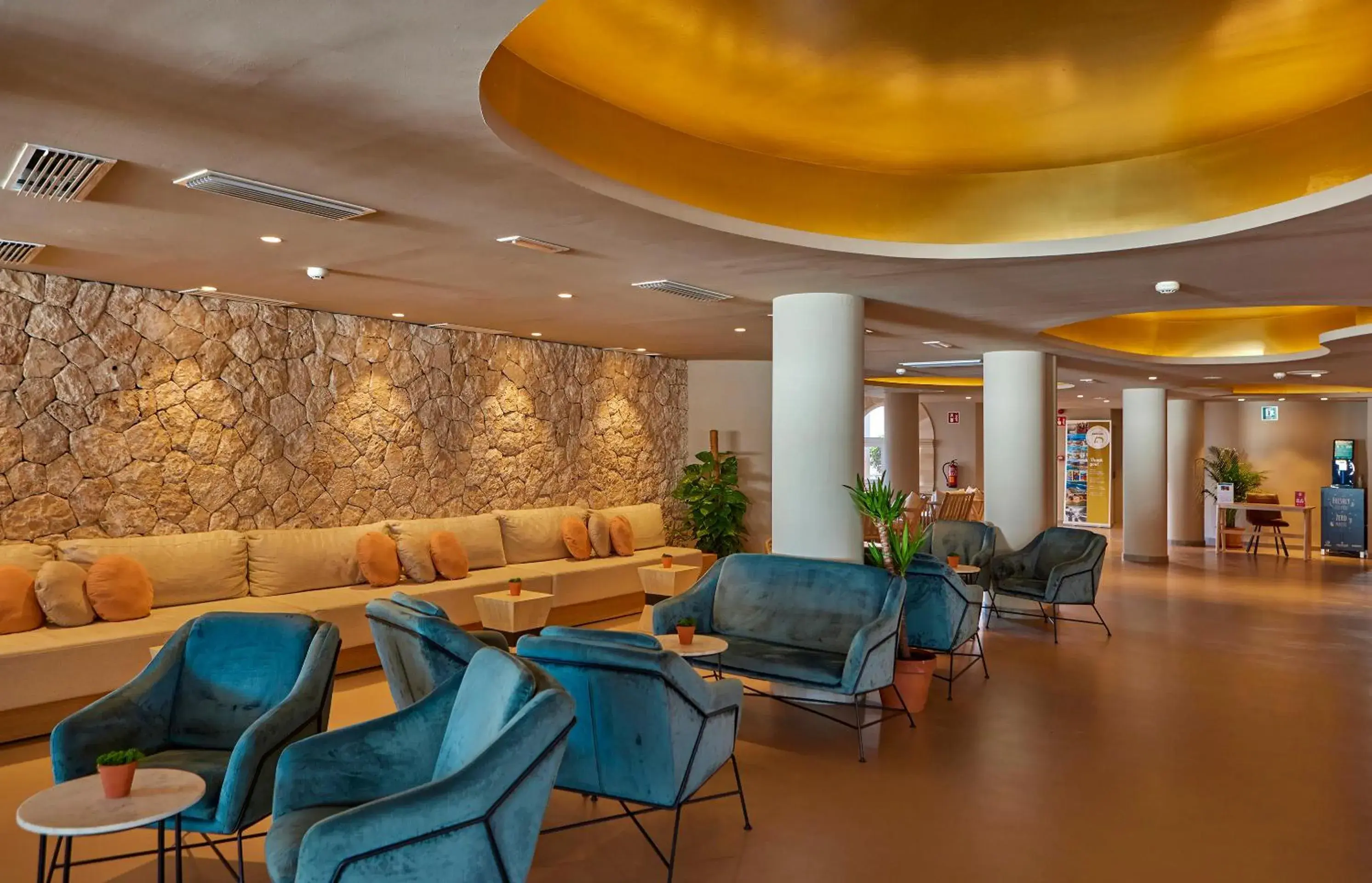 Lounge or bar in Universal Hotel Cabo Blanco - Adults Only Lounge or bar in Universal Hotel Cabo Blanco - Adults Only