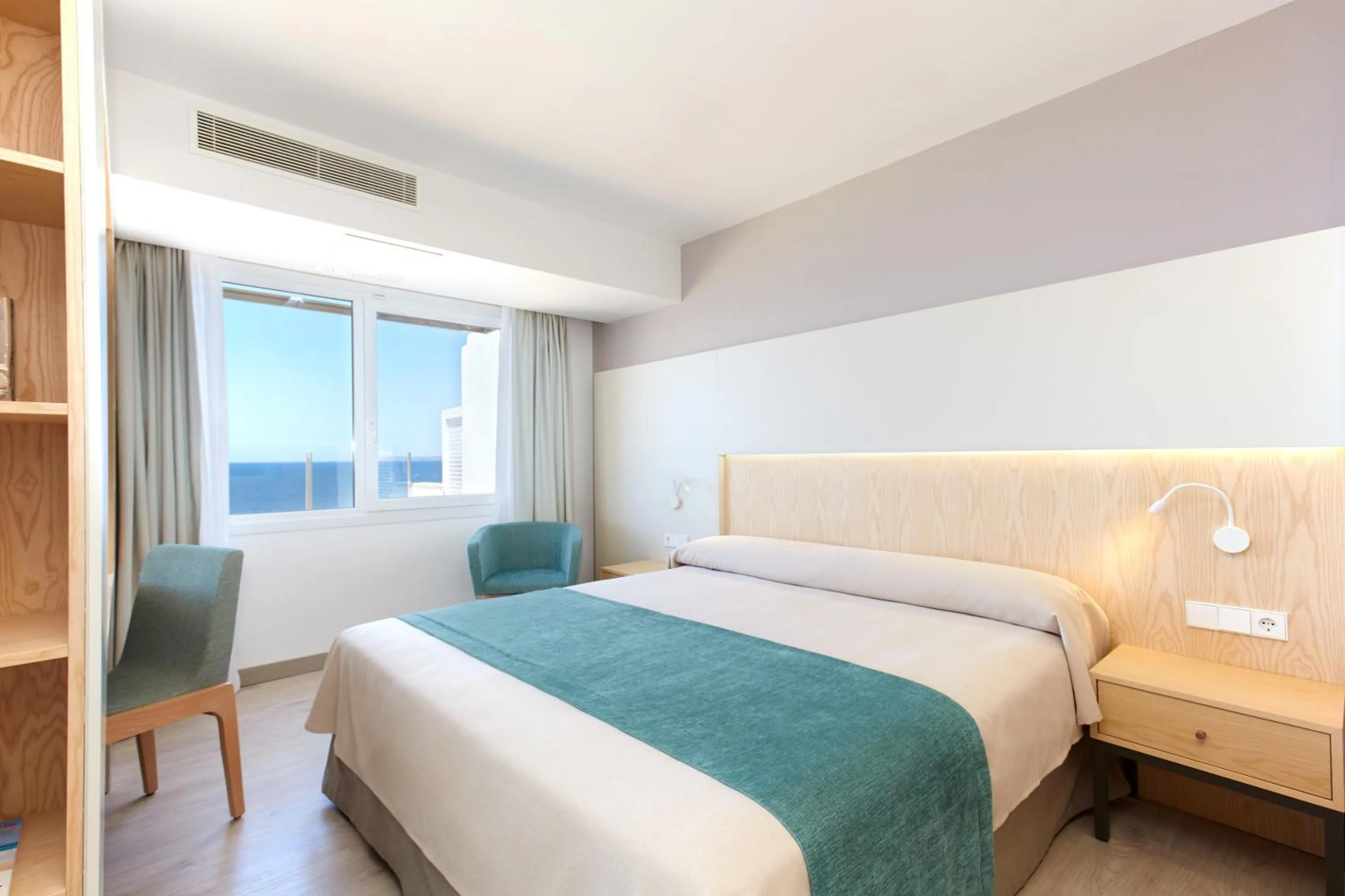 Bedroom, Bed in Universal Hotel Cabo Blanco - Adults Only