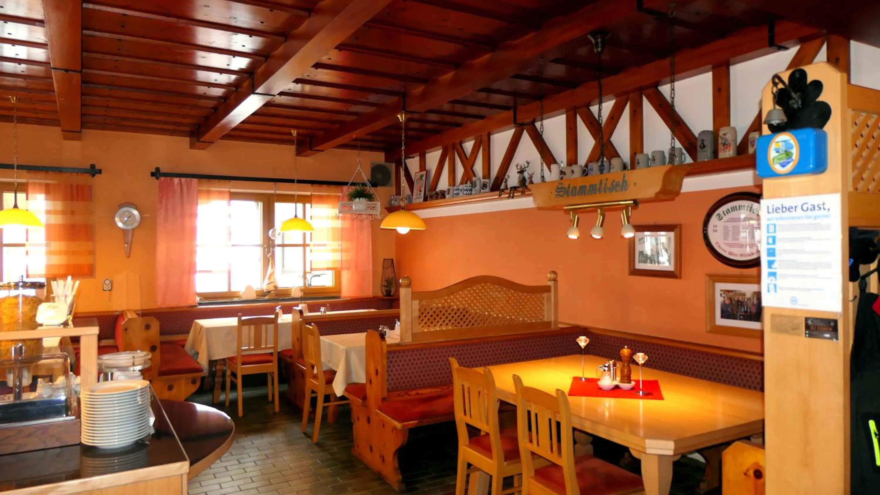 Restaurant/places to eat in Oberer Wirt