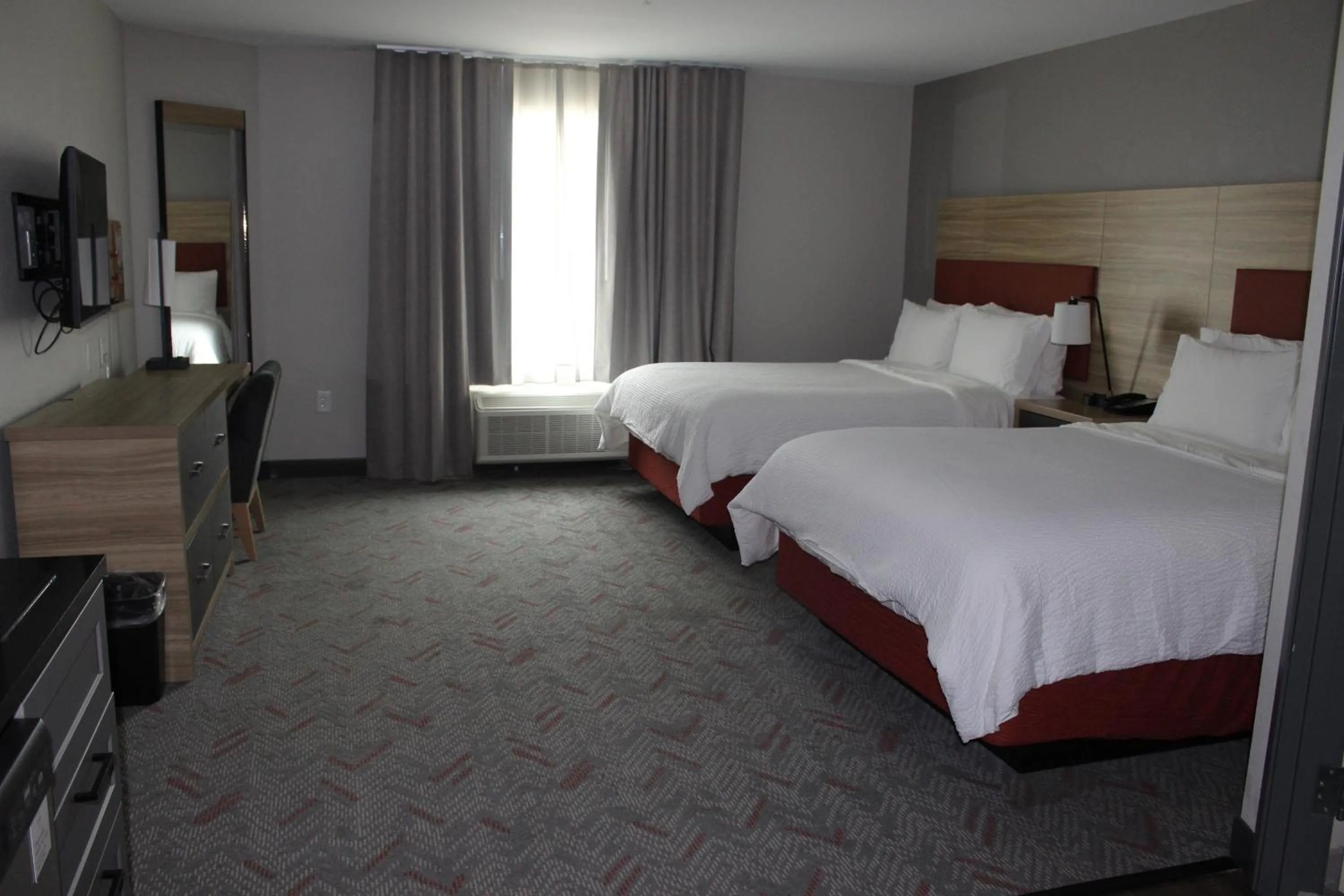 Living room, Bed in Candlewood Suites - Nashville South by IHG