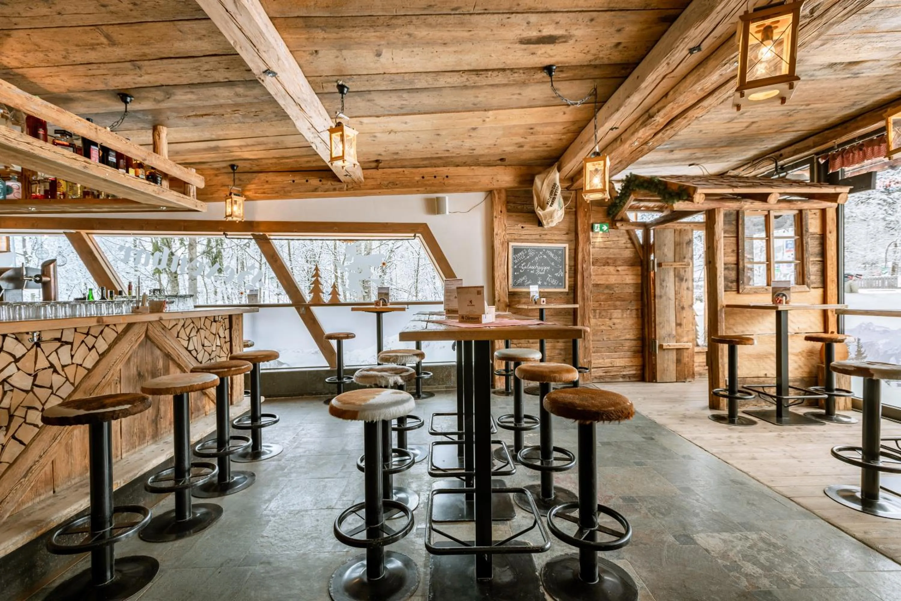 Lounge or bar in Hotel Restaurant Hexenalm