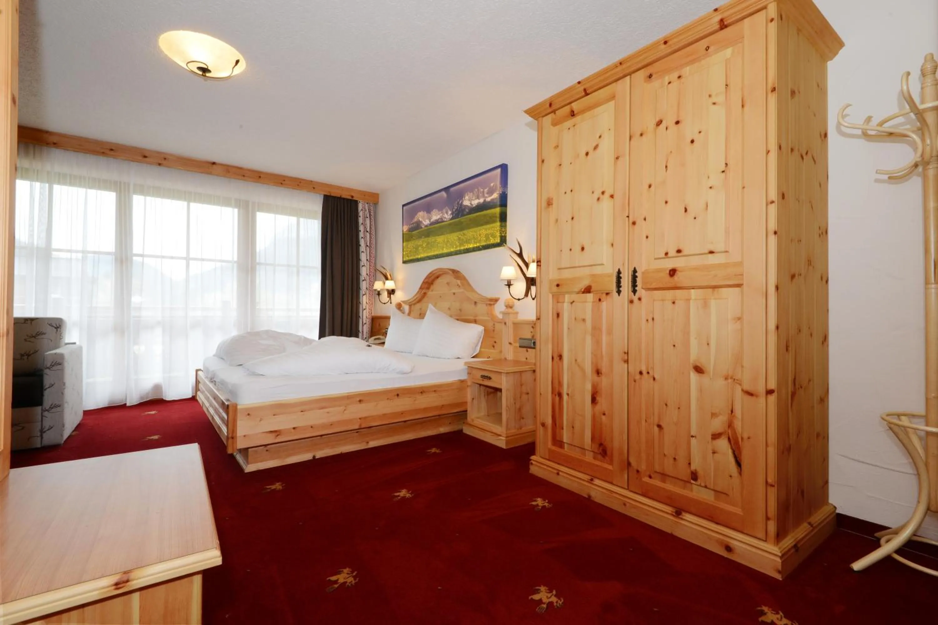 Photo of the whole room, Bed in Hotel Restaurant Hexenalm