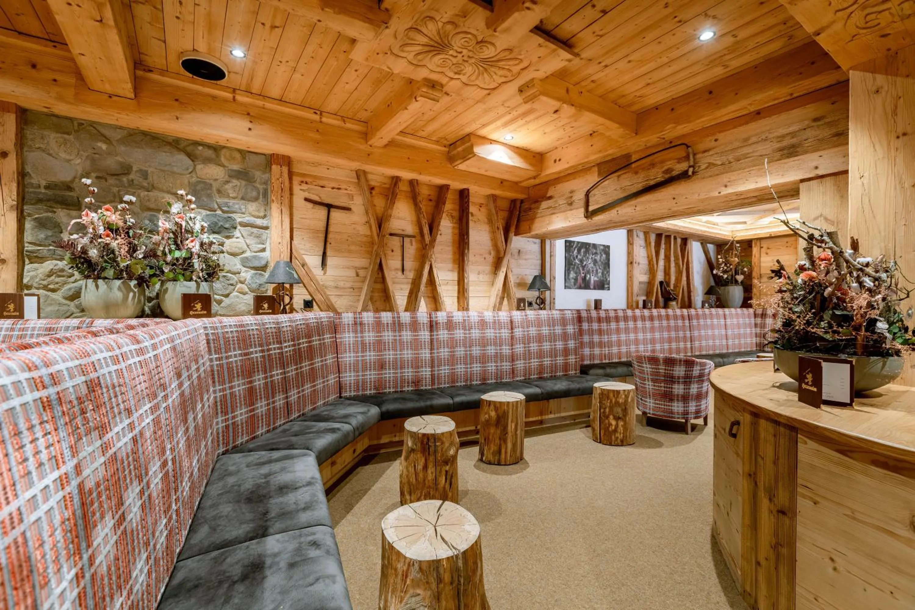 Lounge or bar in Hotel Restaurant Hexenalm