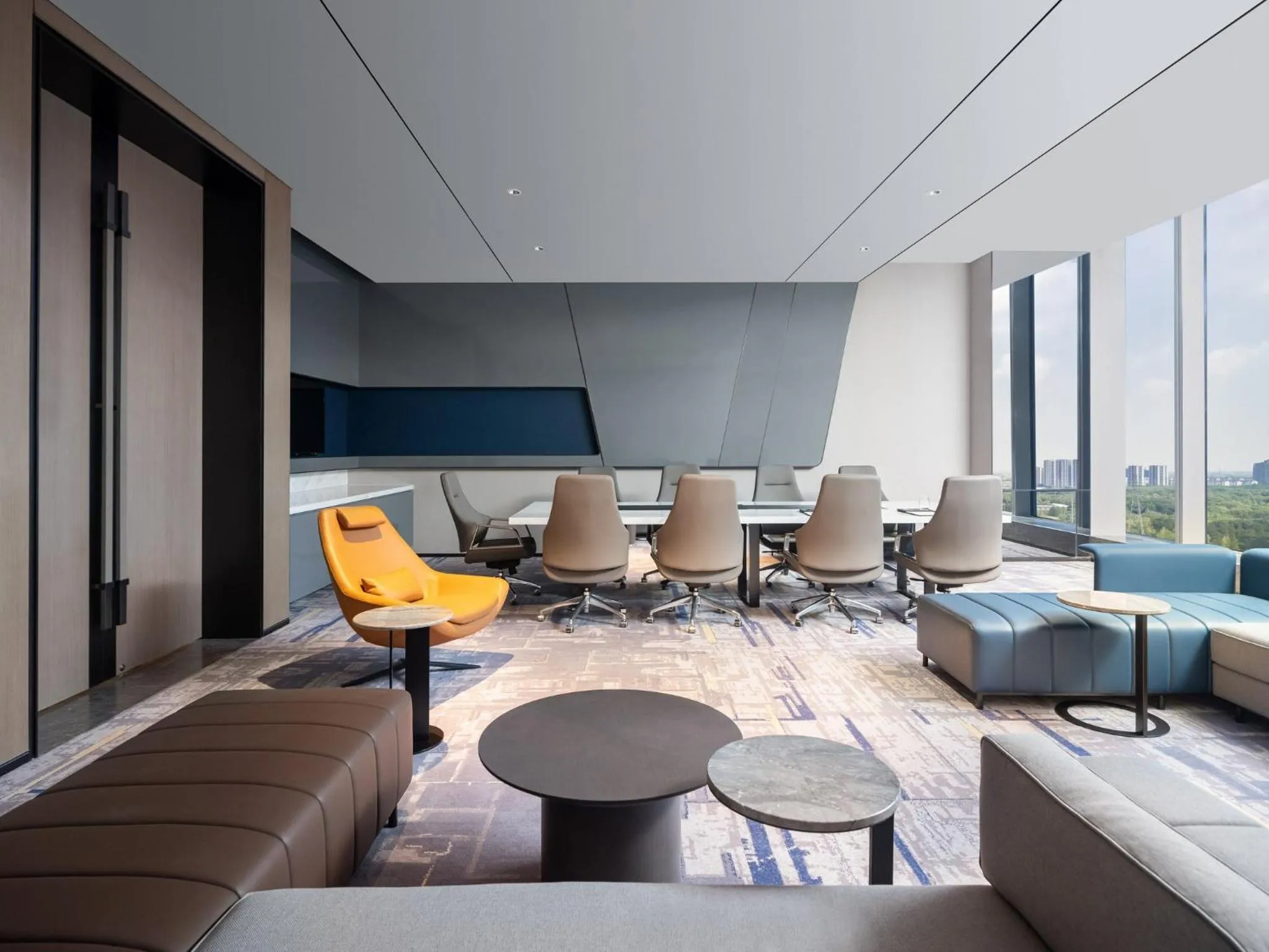 Meeting/conference room in Crowne Plaza Hangzhou Science City by IHG