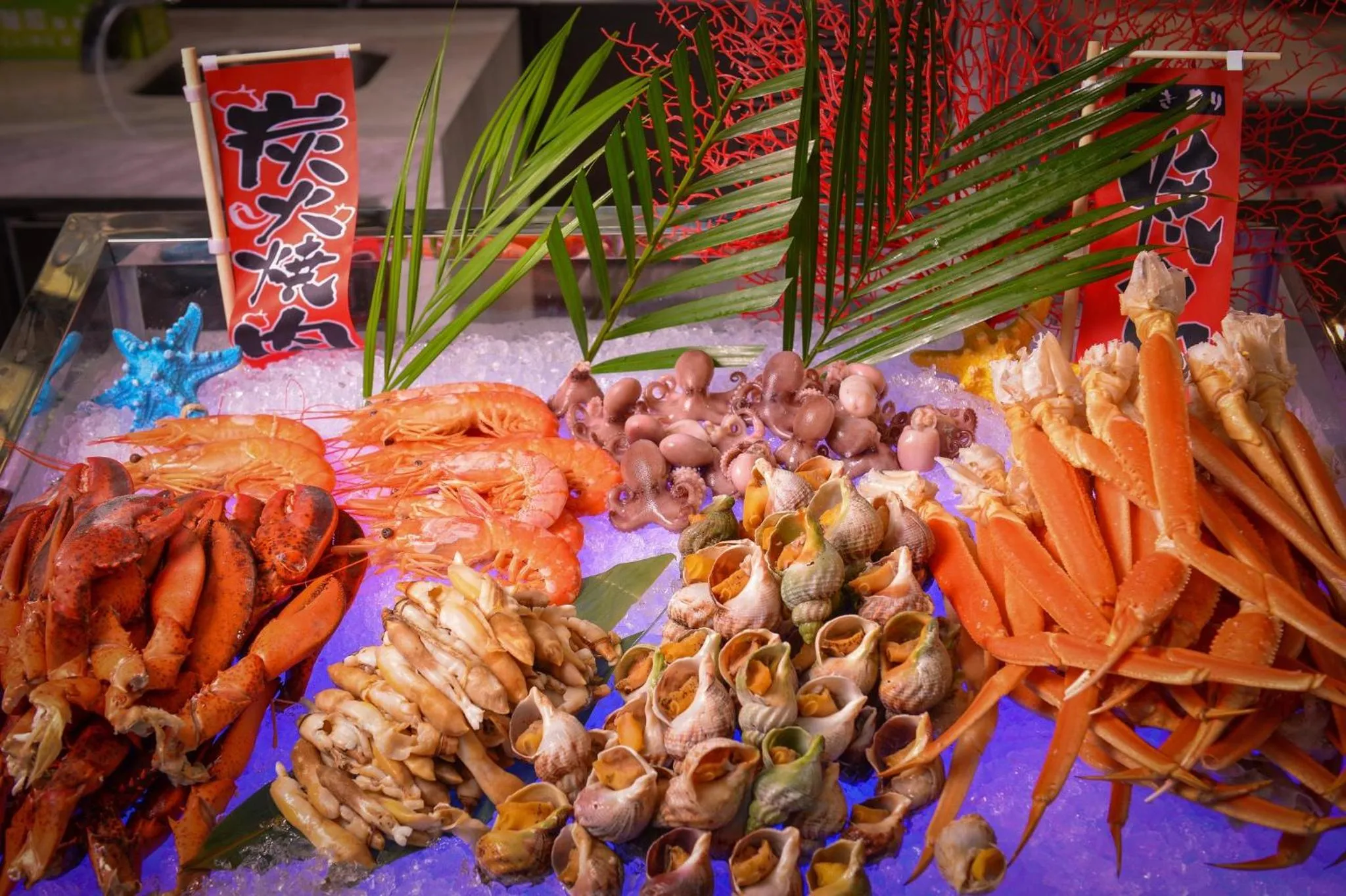 Restaurant/places to eat in Crowne Plaza Hangzhou Science City by IHG