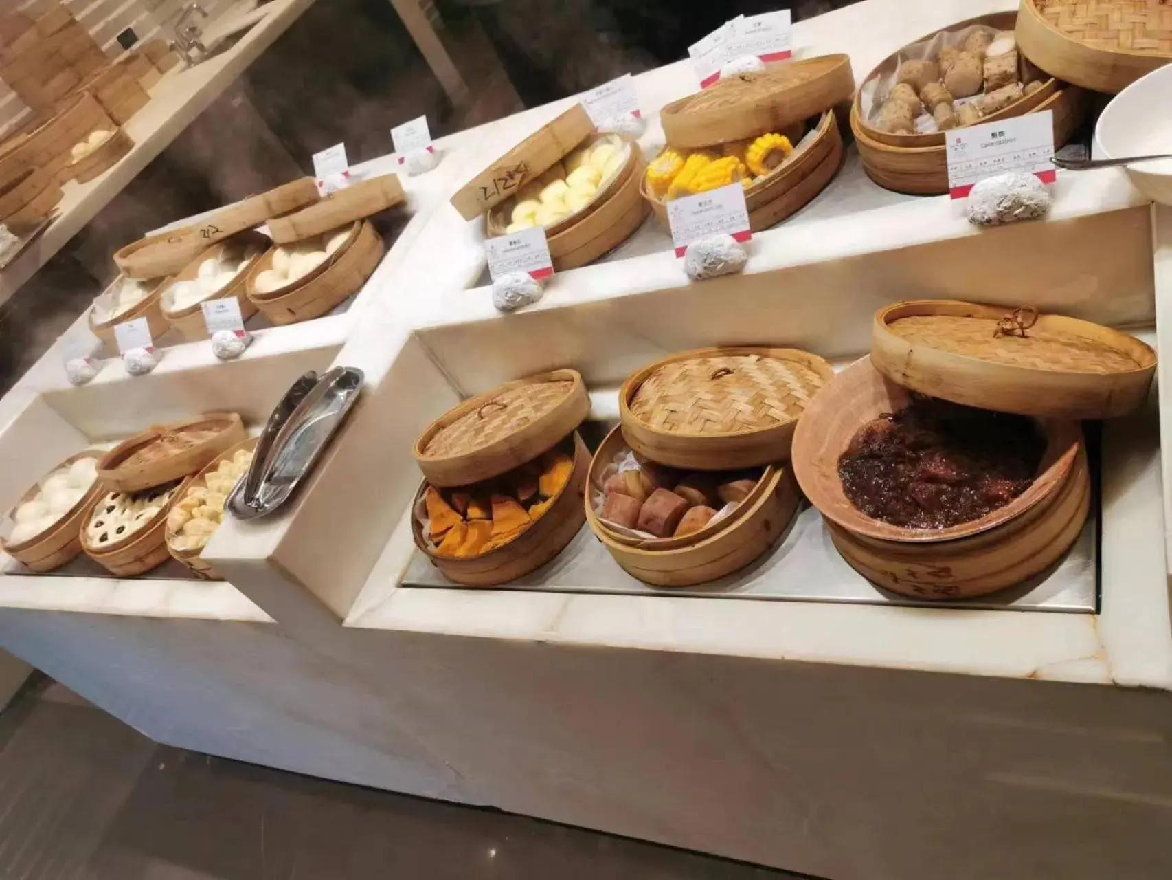 Breakfast in HUALUXE Xi'an Chanba by IHG-西安浐灞华邑酒店-Near Xi'an International Convention Exhibition Center and Shopping mall and The Romantic show of Xi'an-Free Luggage Storage-English Service Breakfast in HUALUXE Xi'an Chanba by IHG-西安浐灞华邑酒店-Near Xi'an International Convention Exhibition Center and Shopping mall and The Romantic show of Xi'an-Free Luggage Storage-English Service