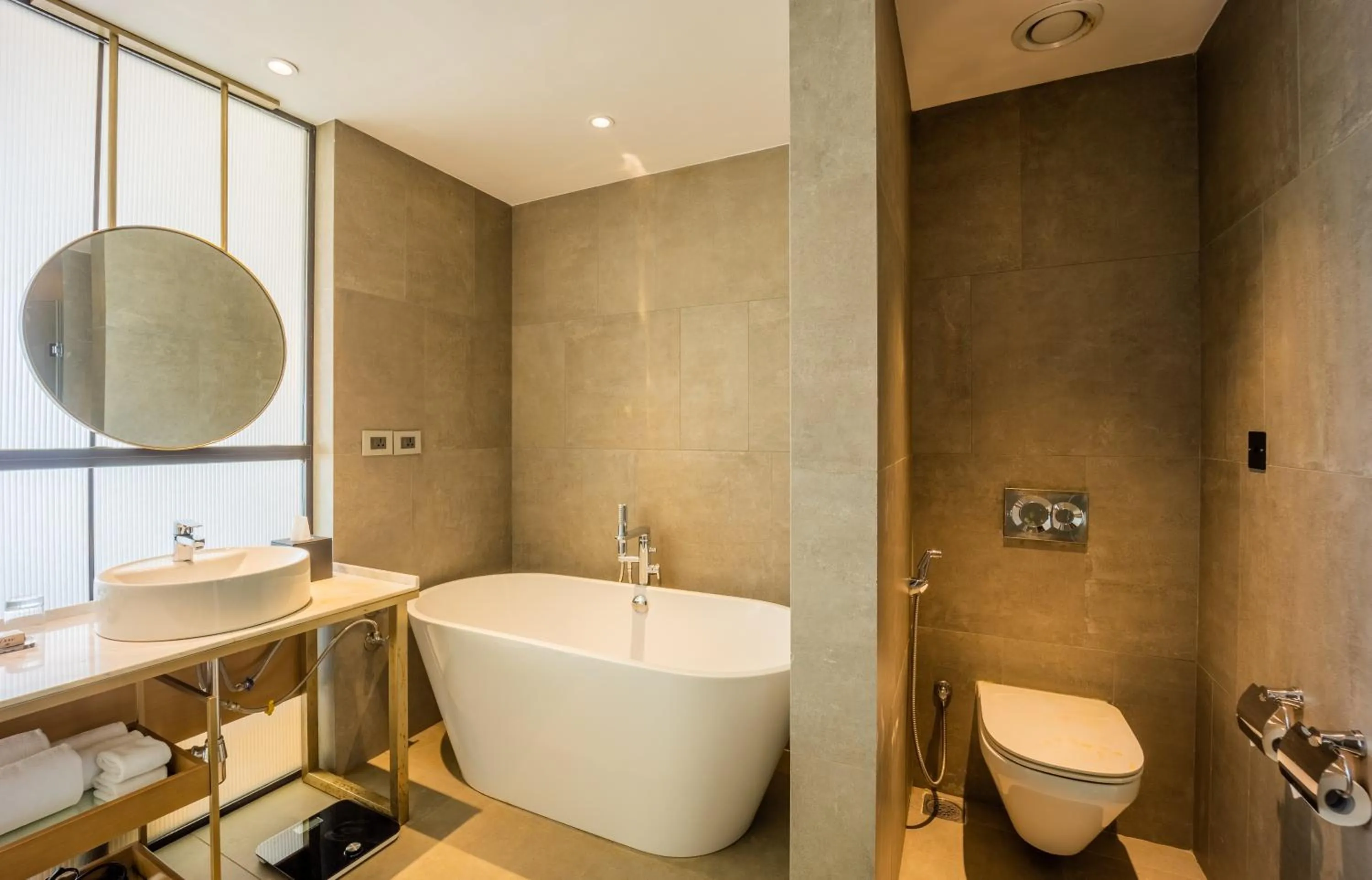 Bathroom in Holiday Inn Goa Candolim