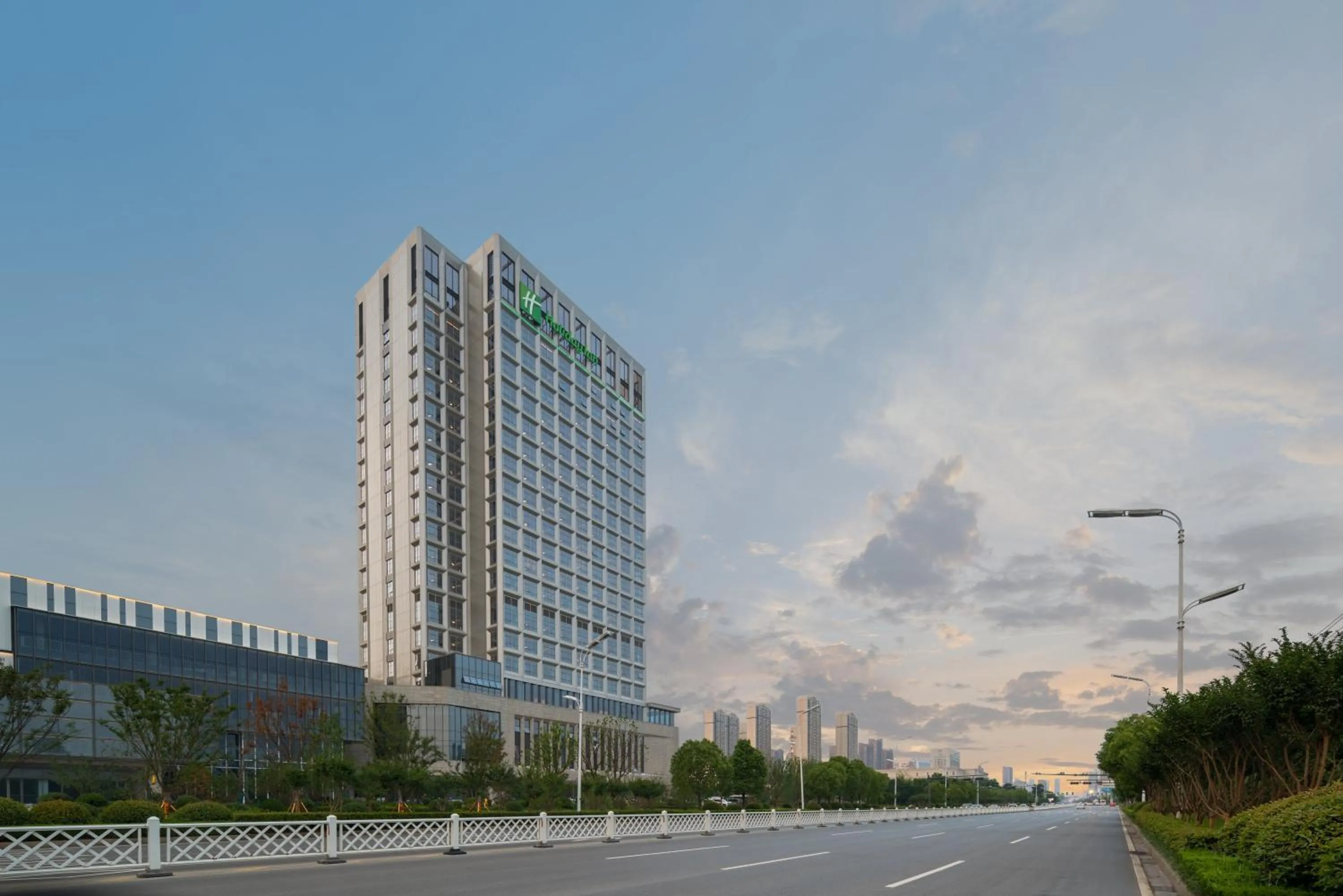 Property building in Holiday Inn Fuyang by IHG