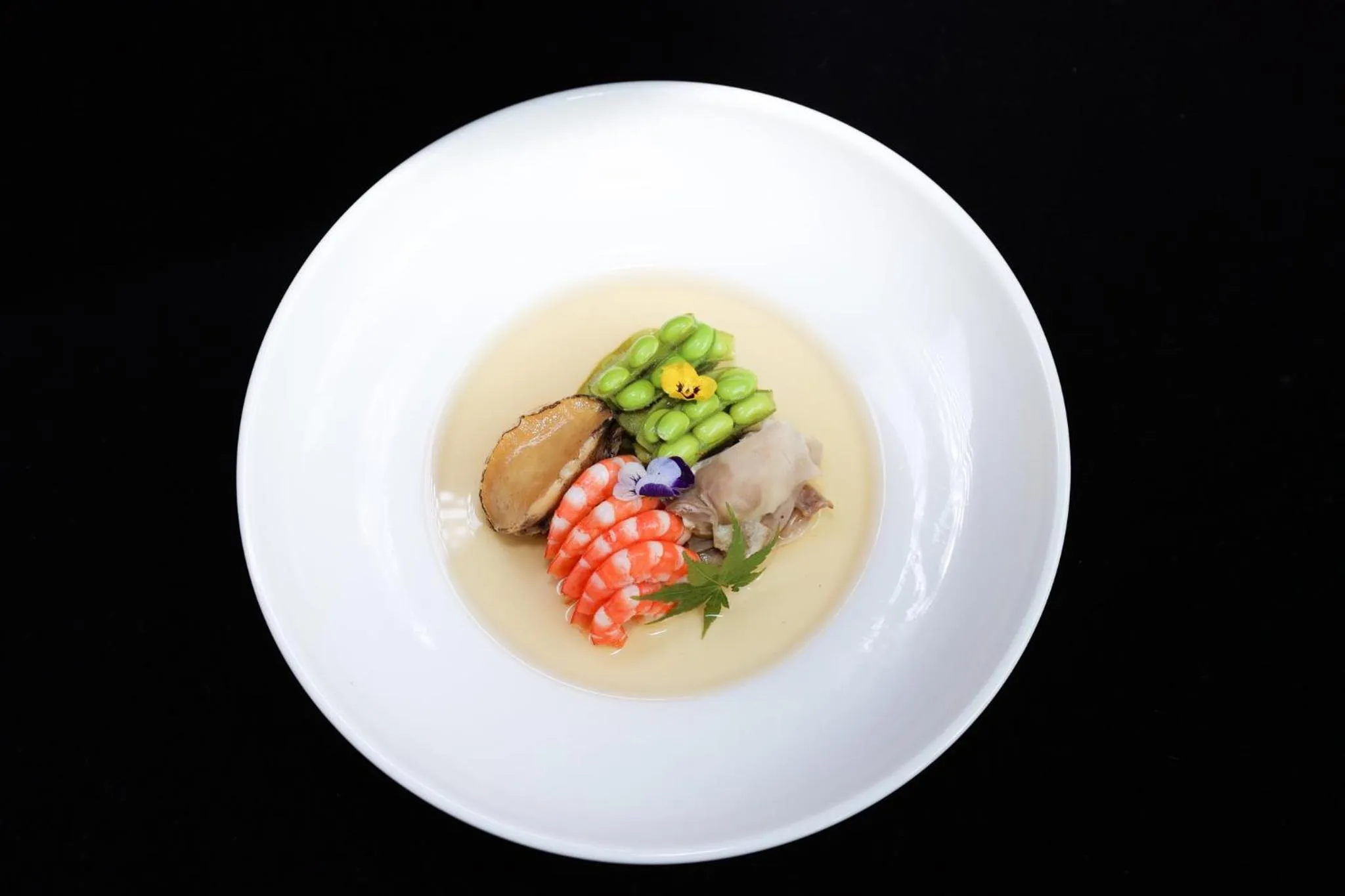 Restaurant/places to eat in Holiday Inn Fuyang by IHG