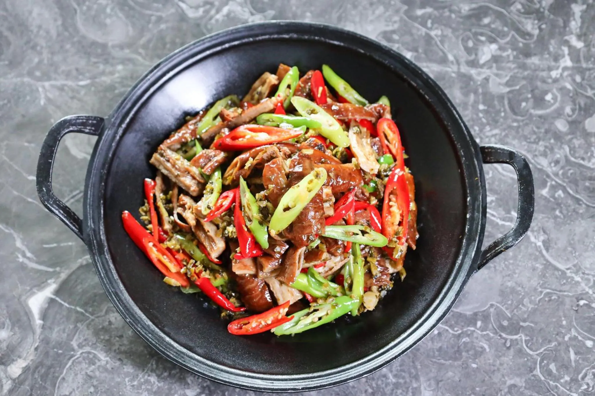 Restaurant/places to eat in Holiday Inn Fuyang by IHG