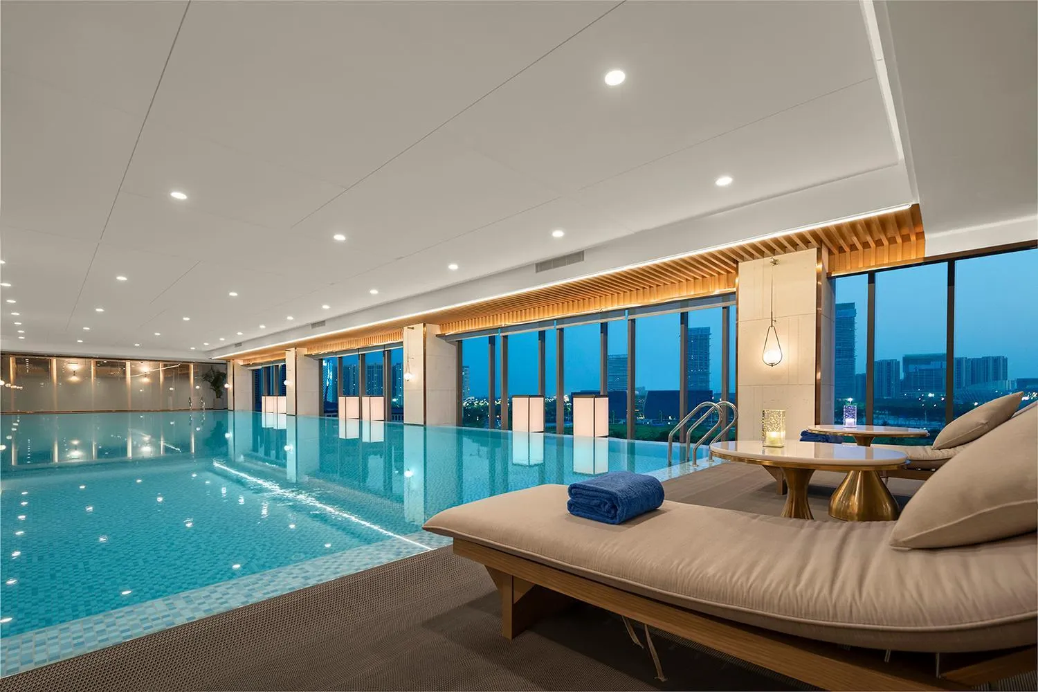 Fitness centre/facilities in Holiday Inn Fuyang by IHG