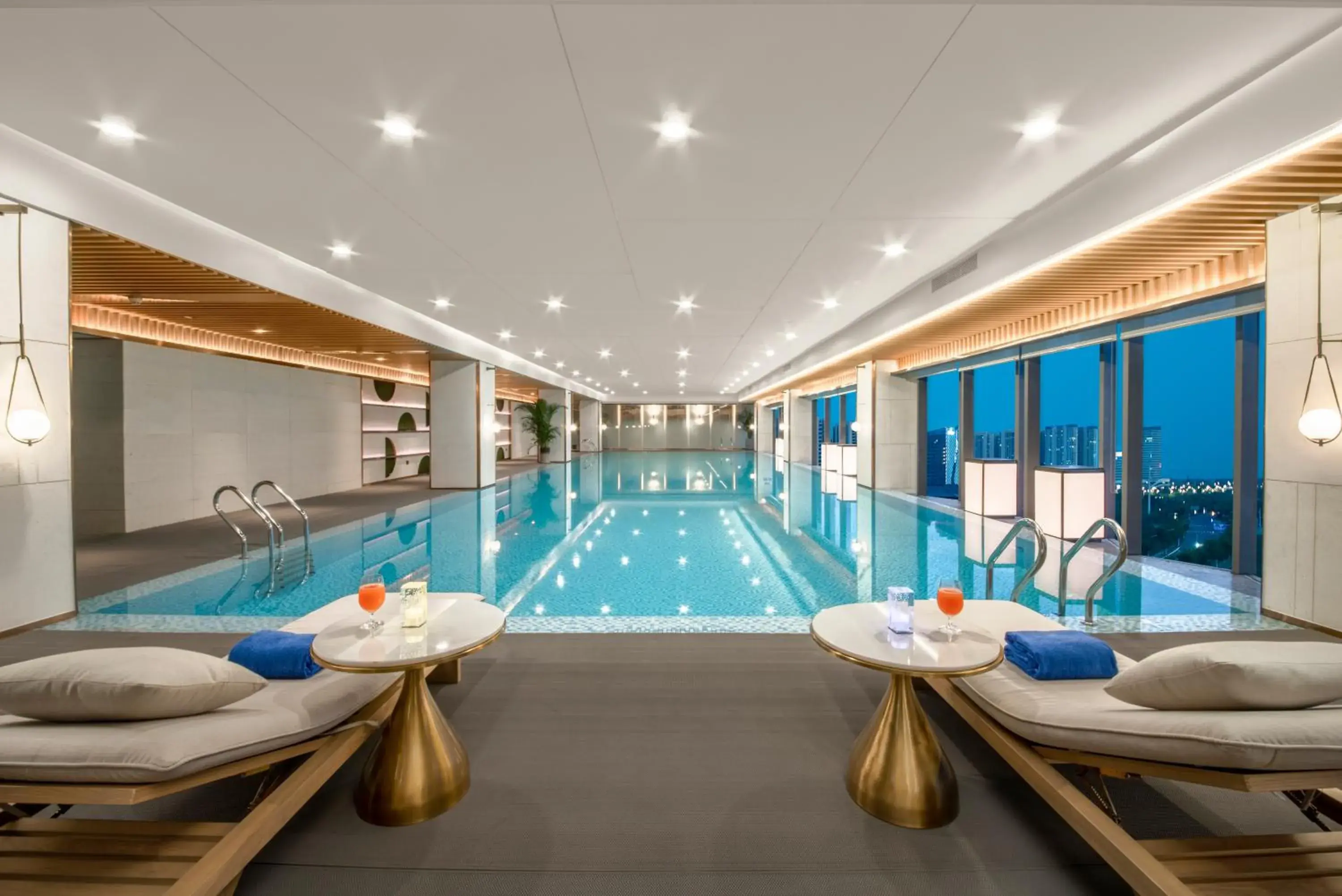 Swimming pool in Holiday Inn Fuyang by IHG Swimming pool in Holiday Inn Fuyang by IHG