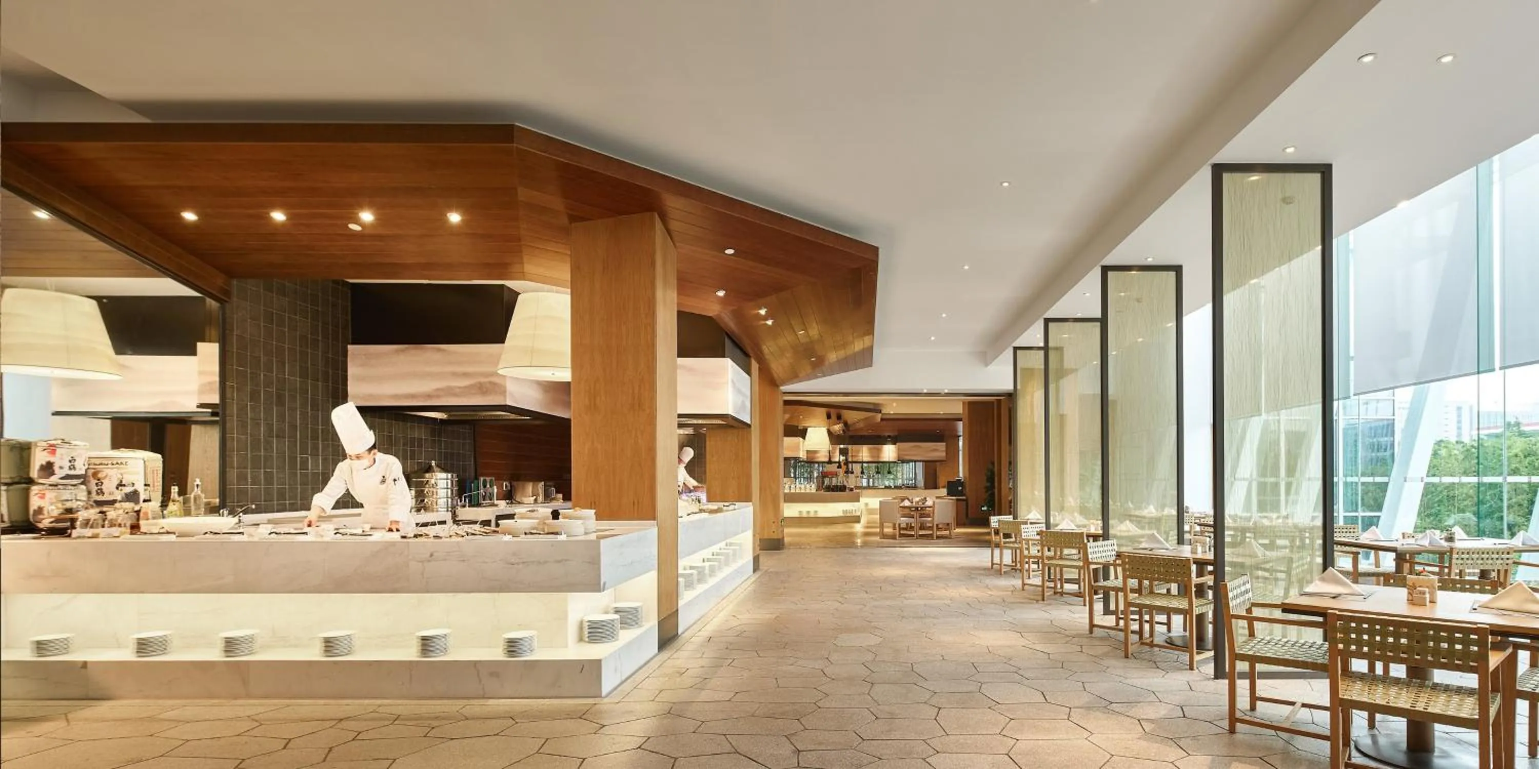 Restaurant/places to eat in HUALUXE Ningbo Harbor City