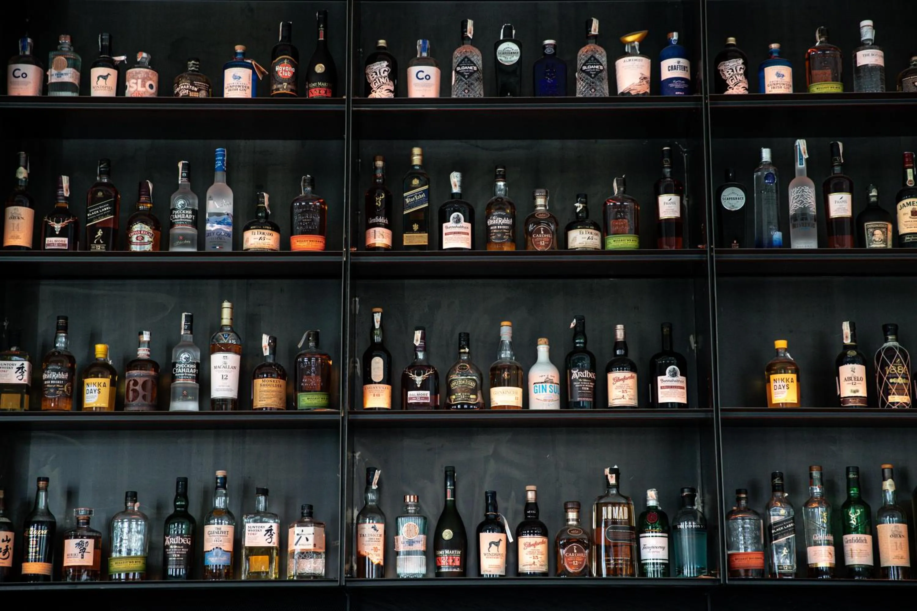 Lounge or bar in Hotel Indigo Belgrade by IHG