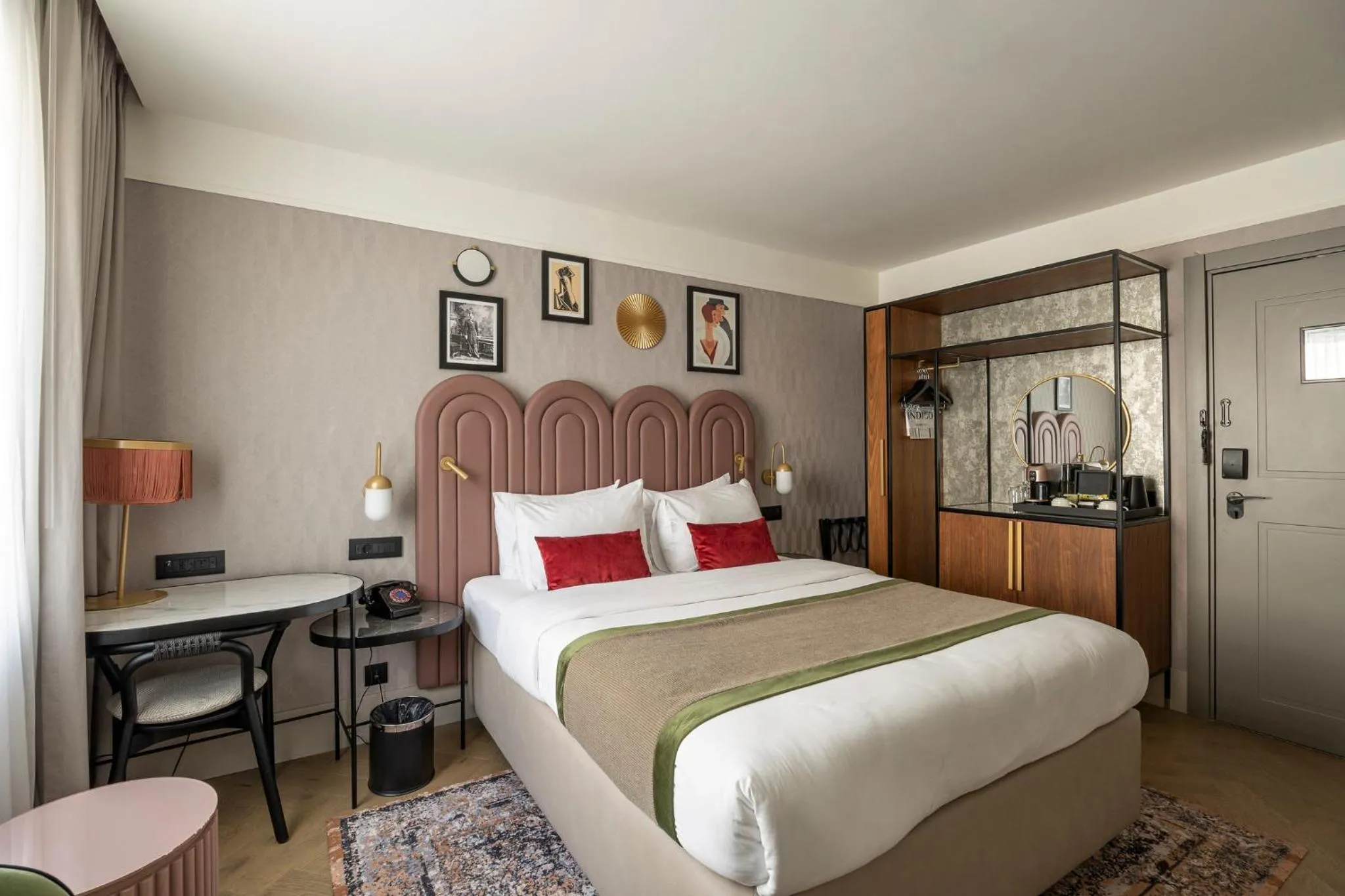 Photo of the whole room, Bed in Hotel Indigo Belgrade by IHG