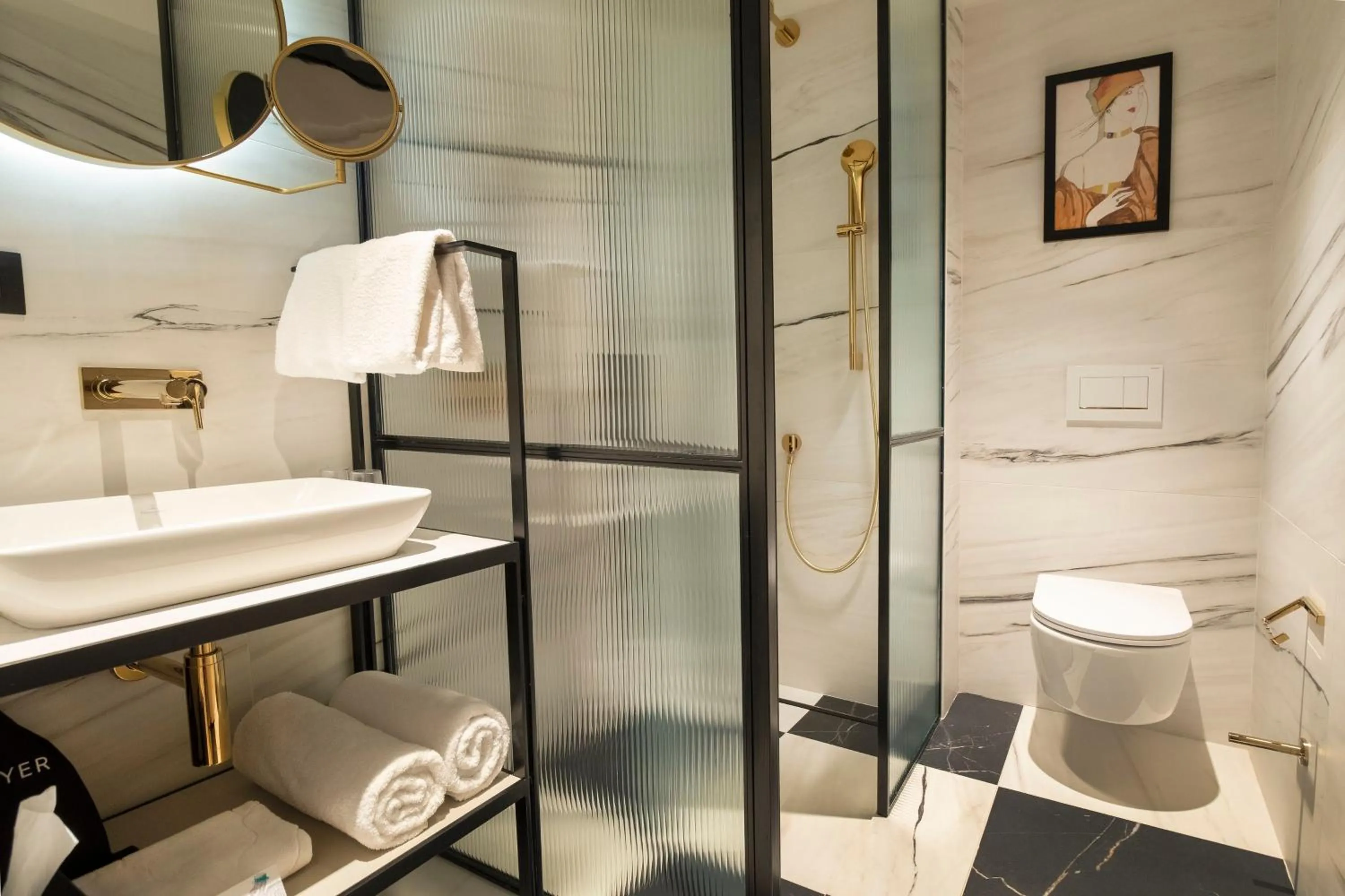 Photo of the whole room in Hotel Indigo Belgrade by IHG