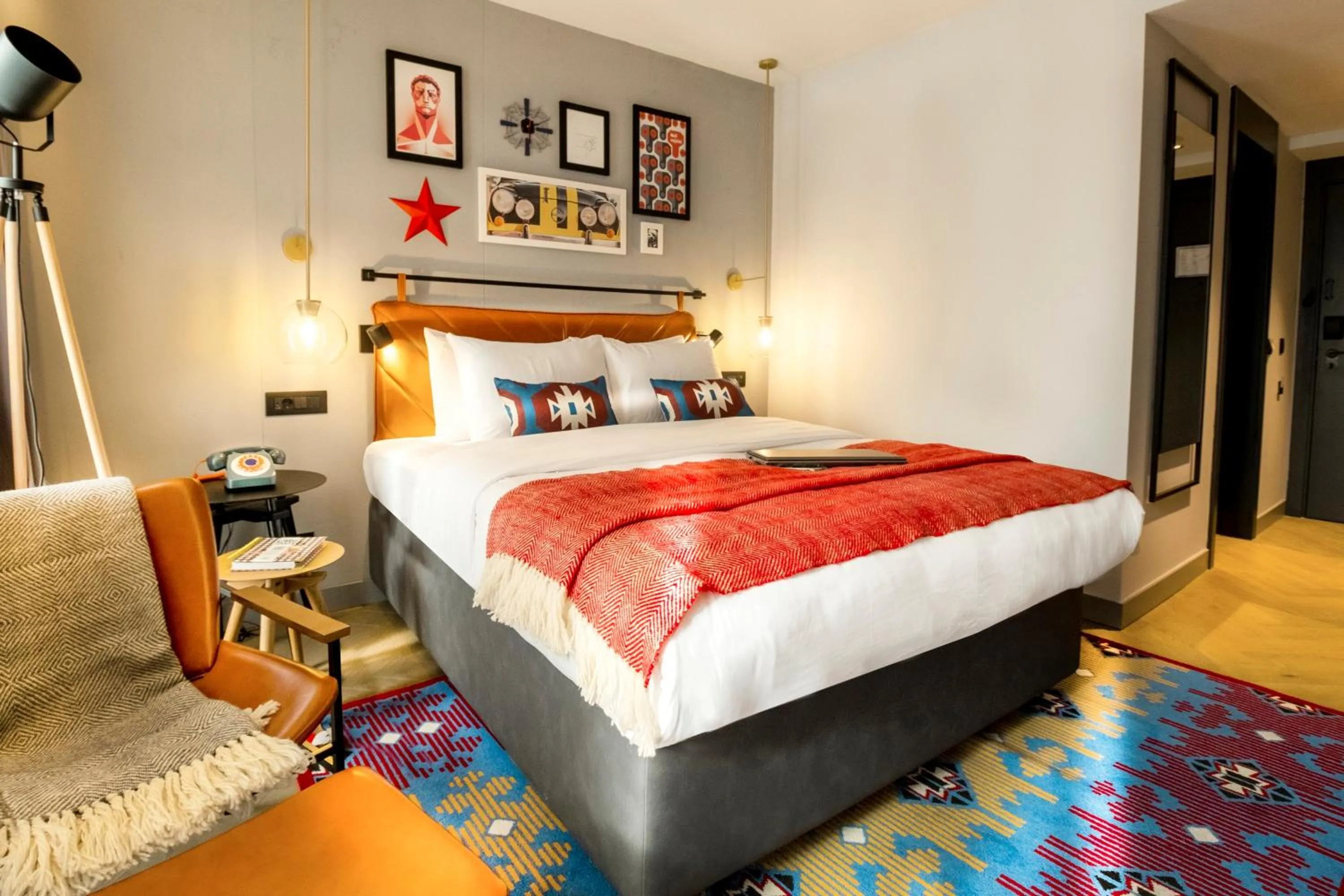 Photo of the whole room, Bed in Hotel Indigo Belgrade by IHG