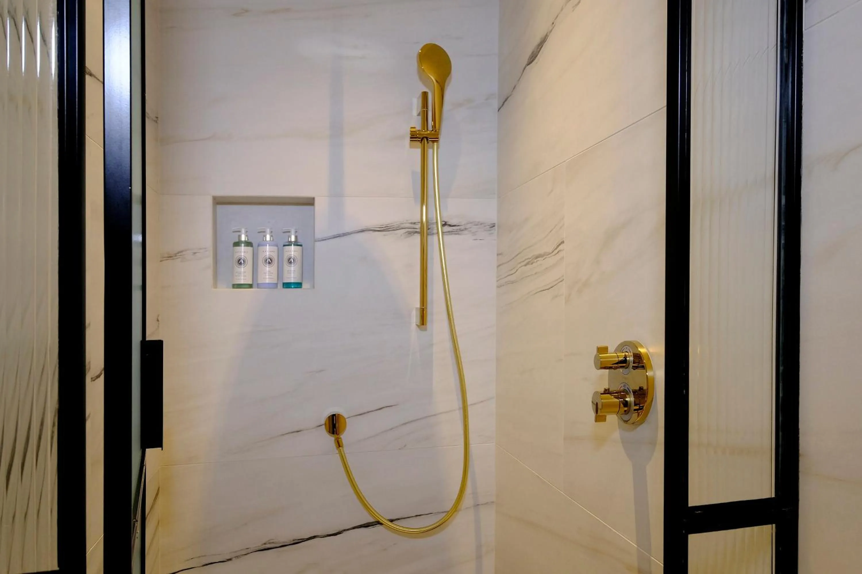 Photo of the whole room in Hotel Indigo Belgrade by IHG