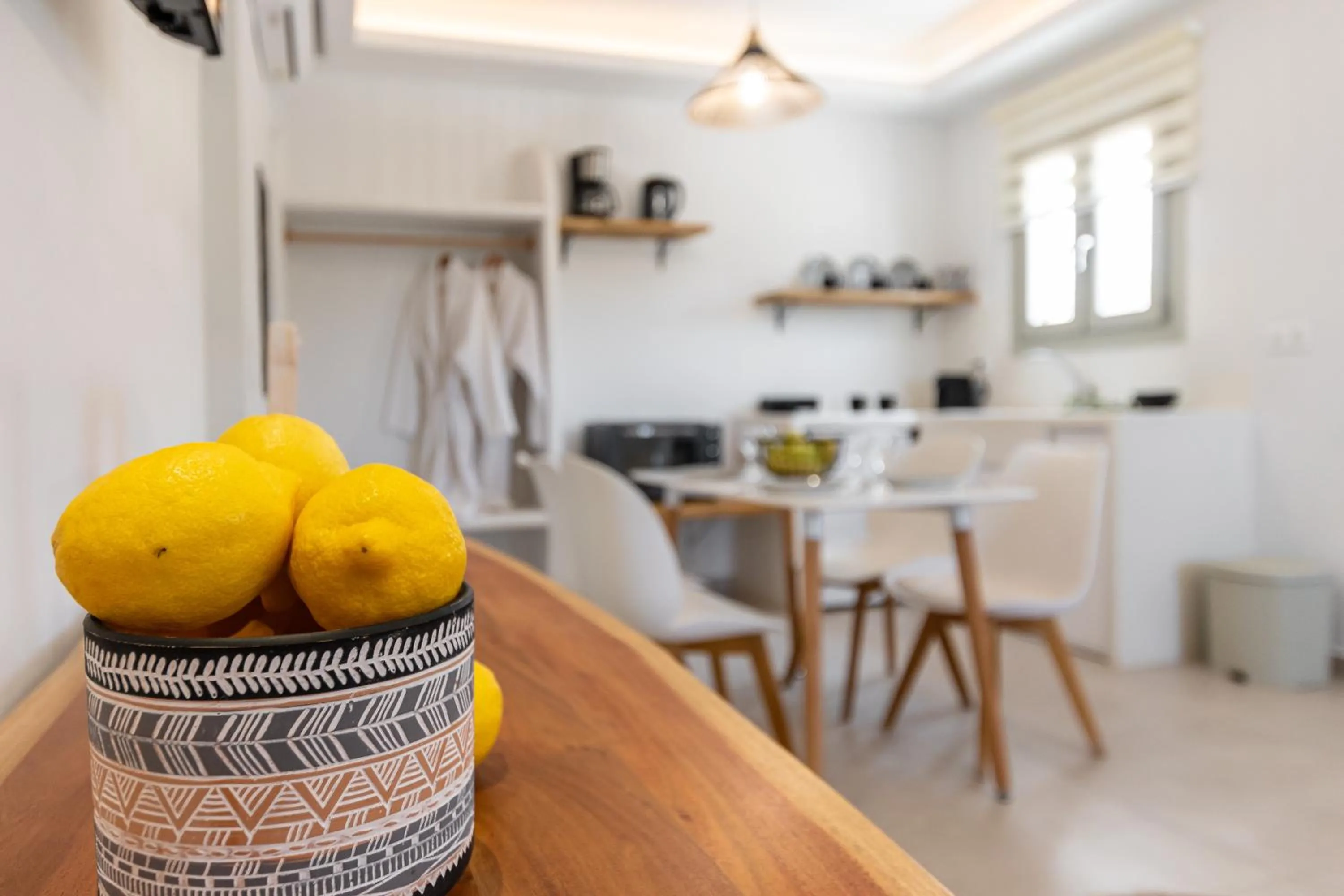 Lemonia Suites