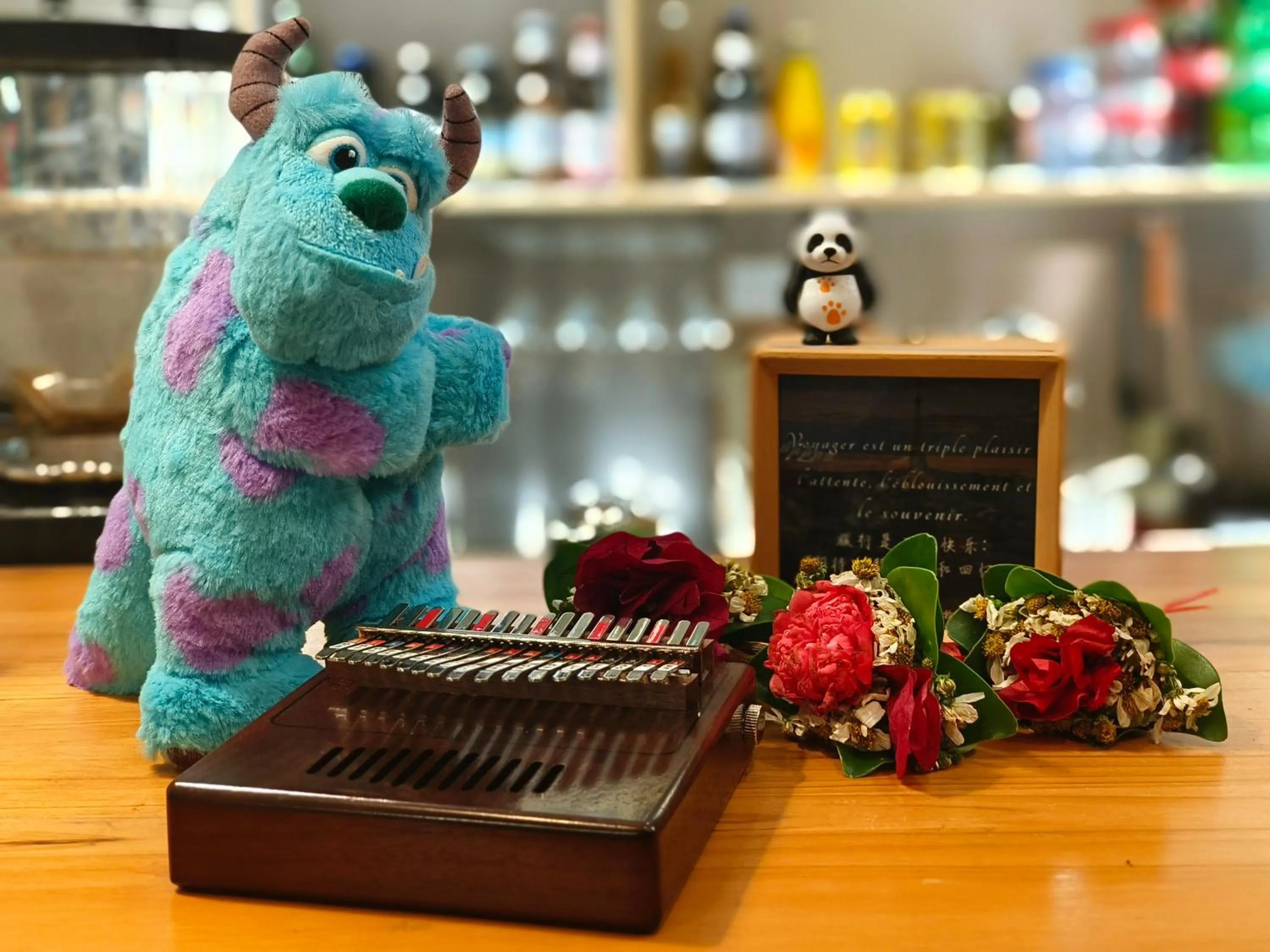 Lounge or bar in YangShuo Eden Inn