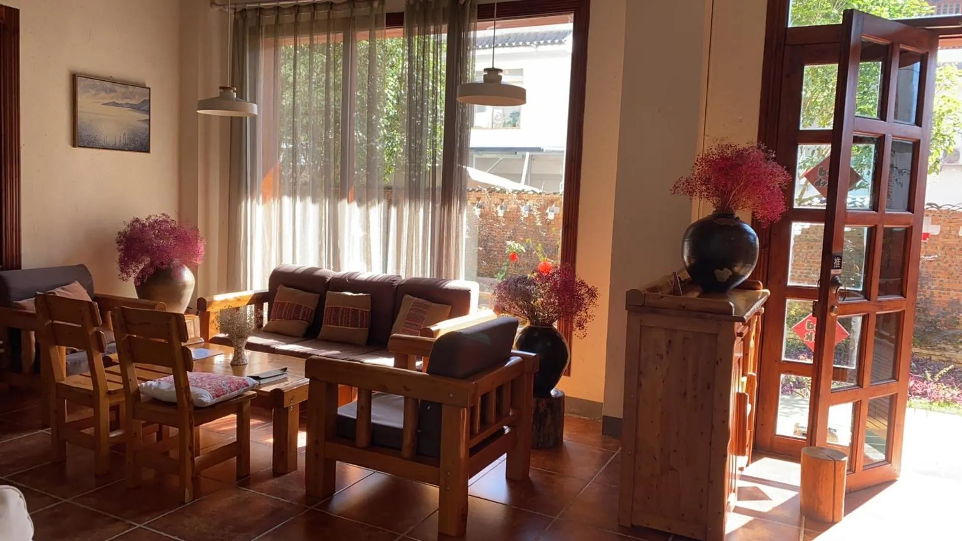 Living room in YangShuo Eden Inn