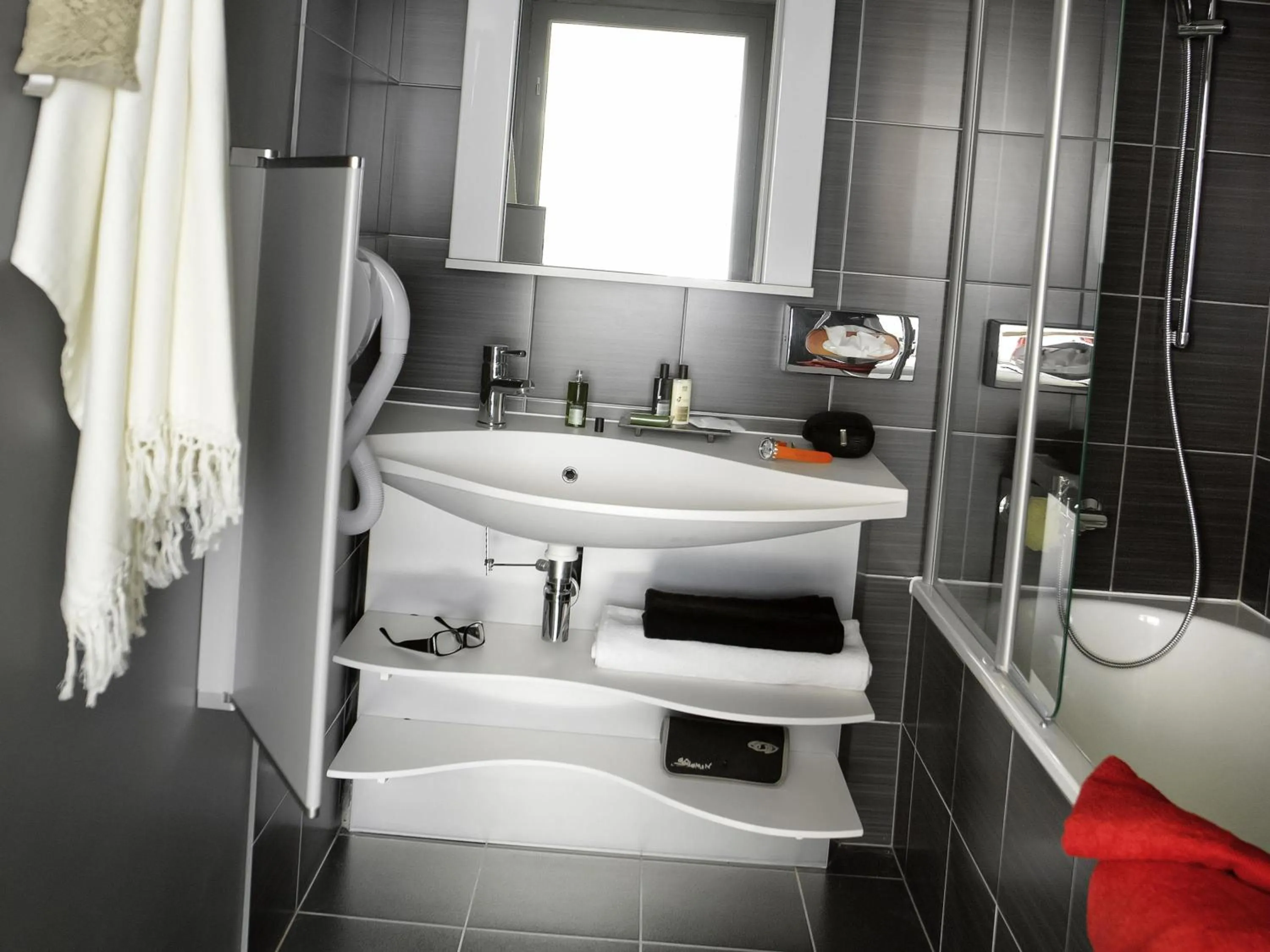 Bedroom in Aparthotel Adagio Basel City