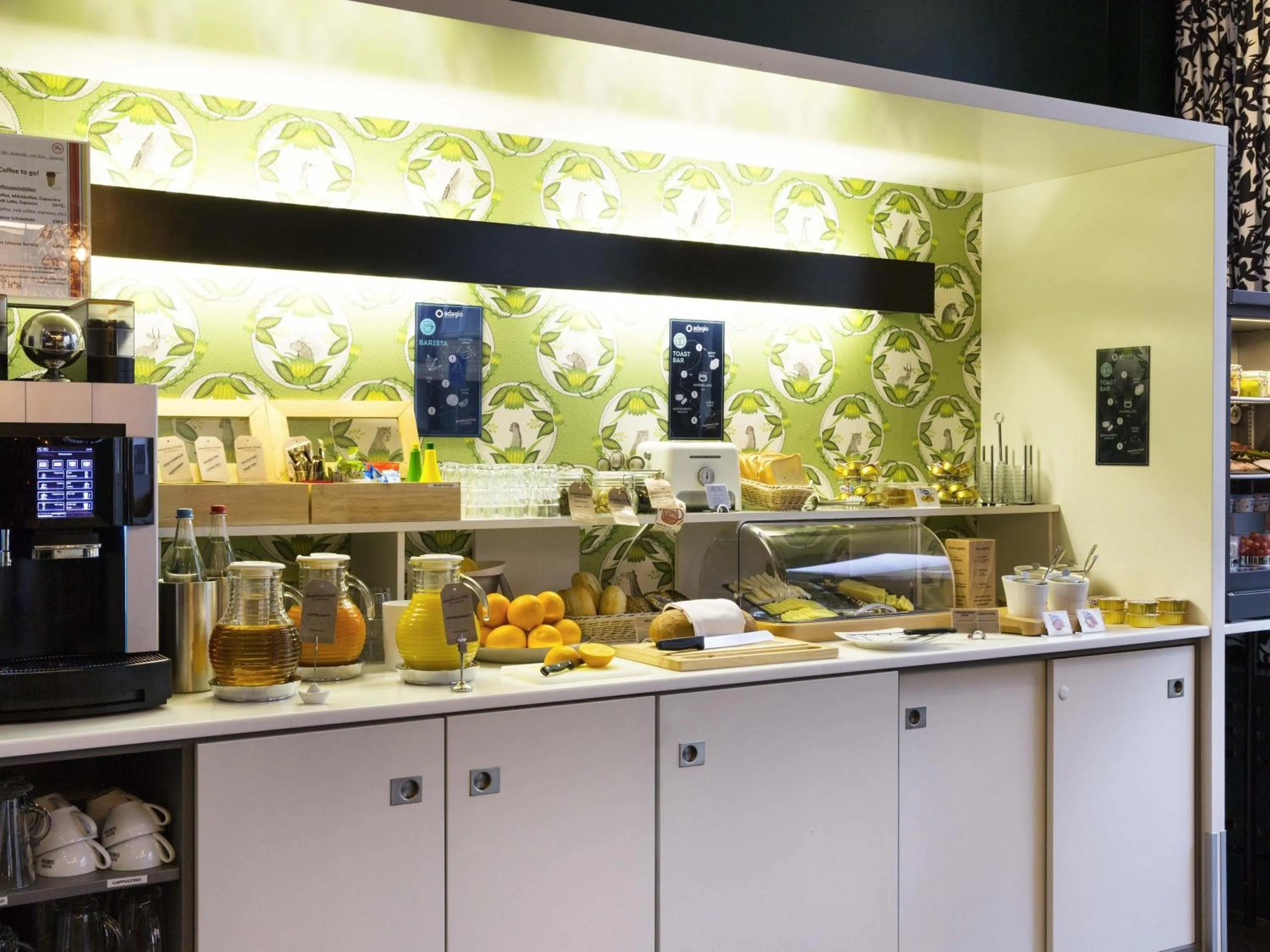 Breakfast in Aparthotel Adagio Basel City