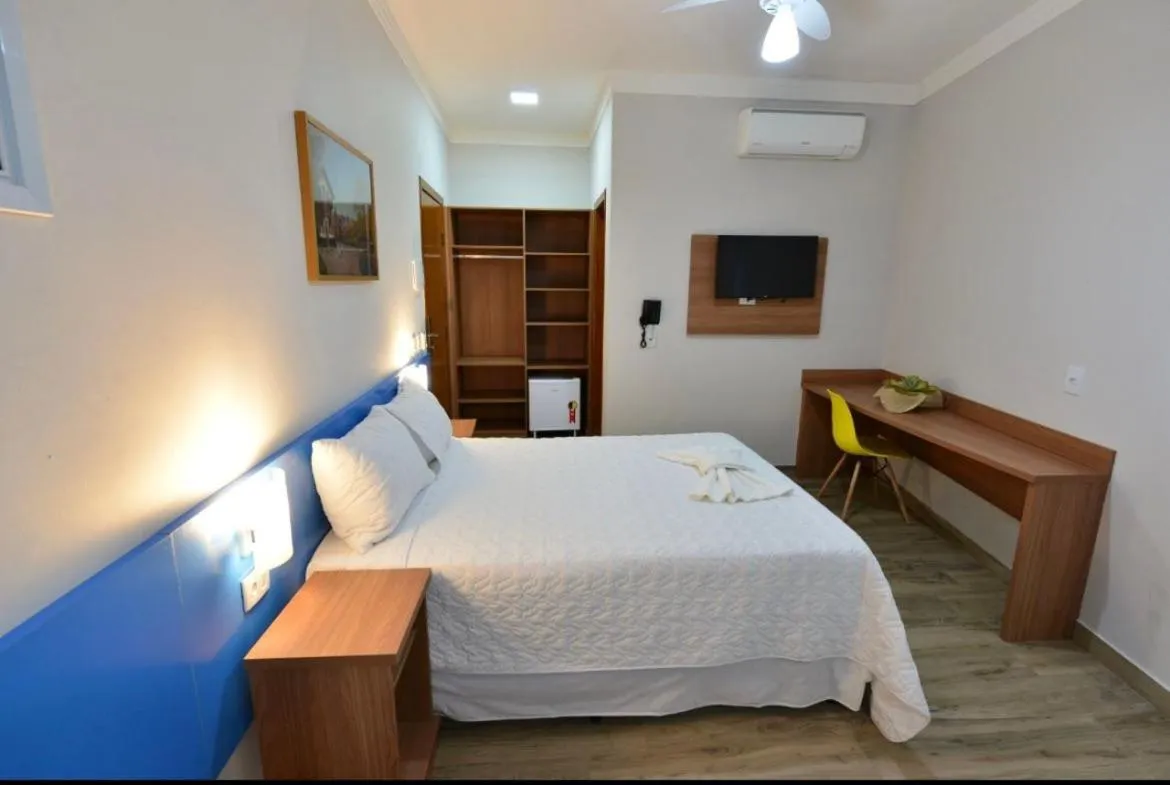 Bed in Vinds Economic Hotel