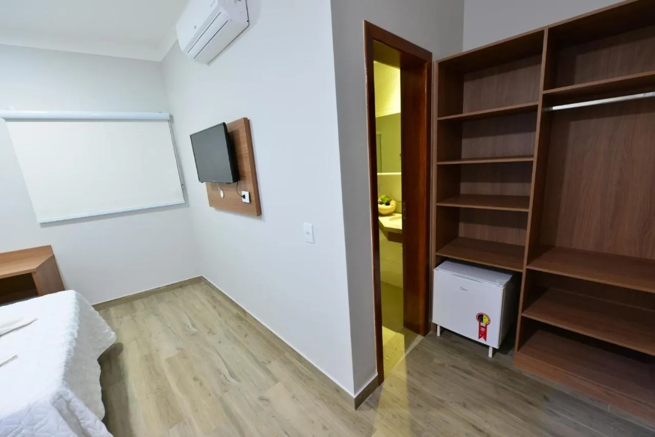 Bed in Vinds Economic Hotel