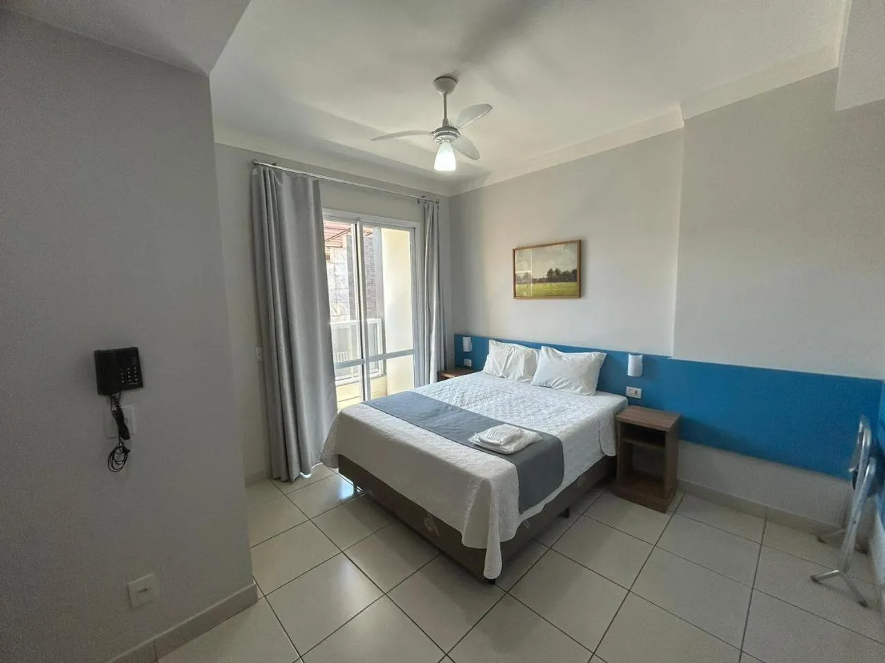 Bed in Vinds Economic Hotel