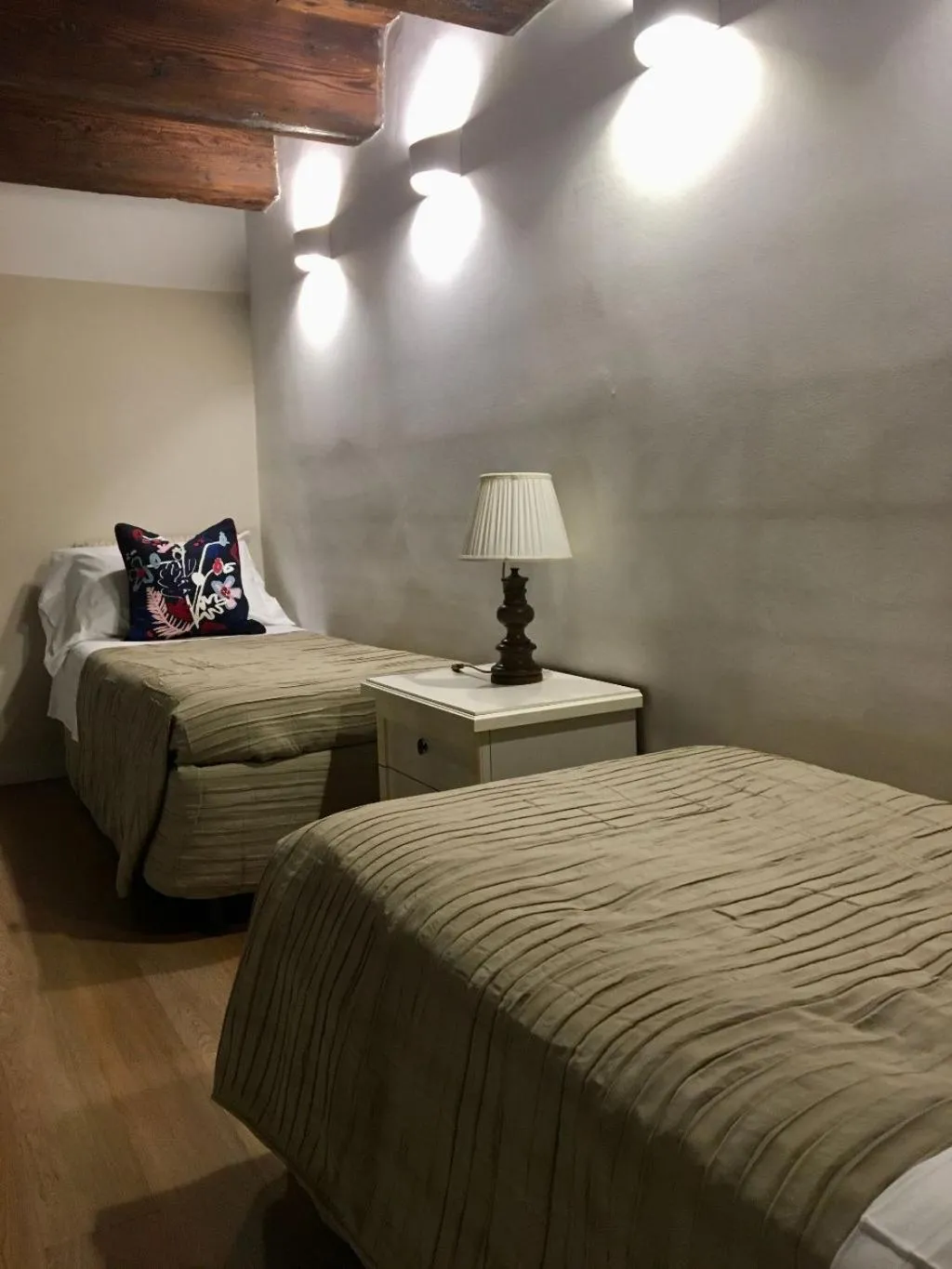 Photo of the whole room, Bed in Soggiorno Alessandra