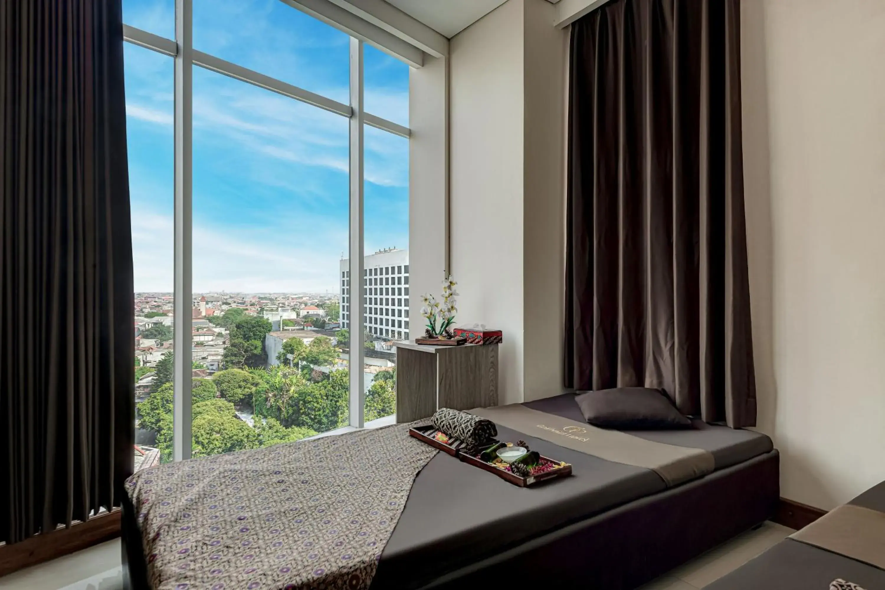 Bed in Goldvitel Hotel Surabaya Bed in Goldvitel Hotel Surabaya