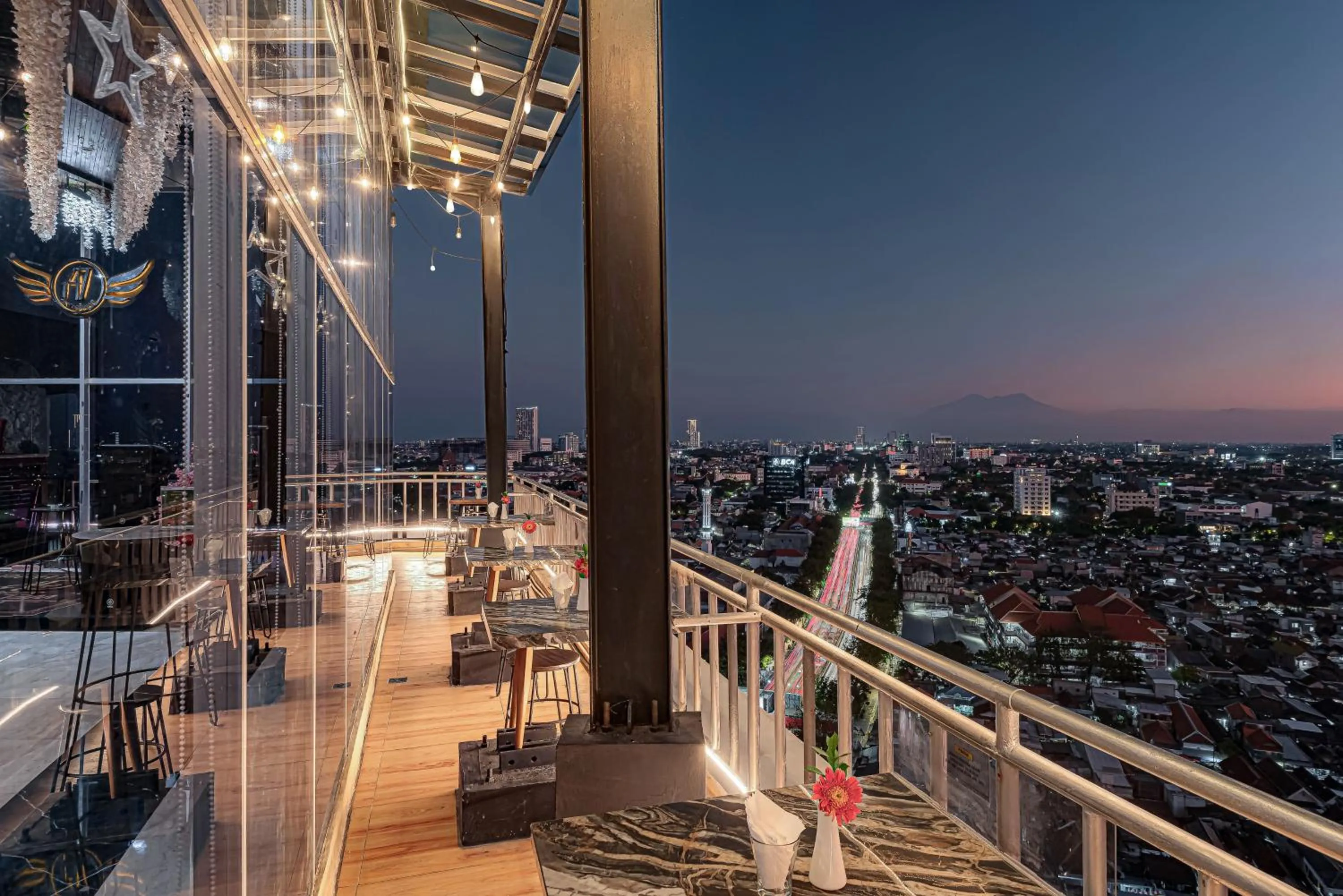 Goldvitel Hotel Surabaya