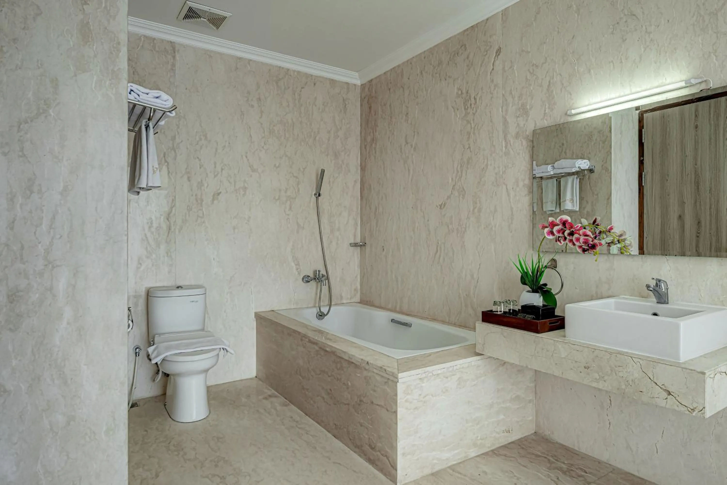 Goldvitel Hotel Surabaya