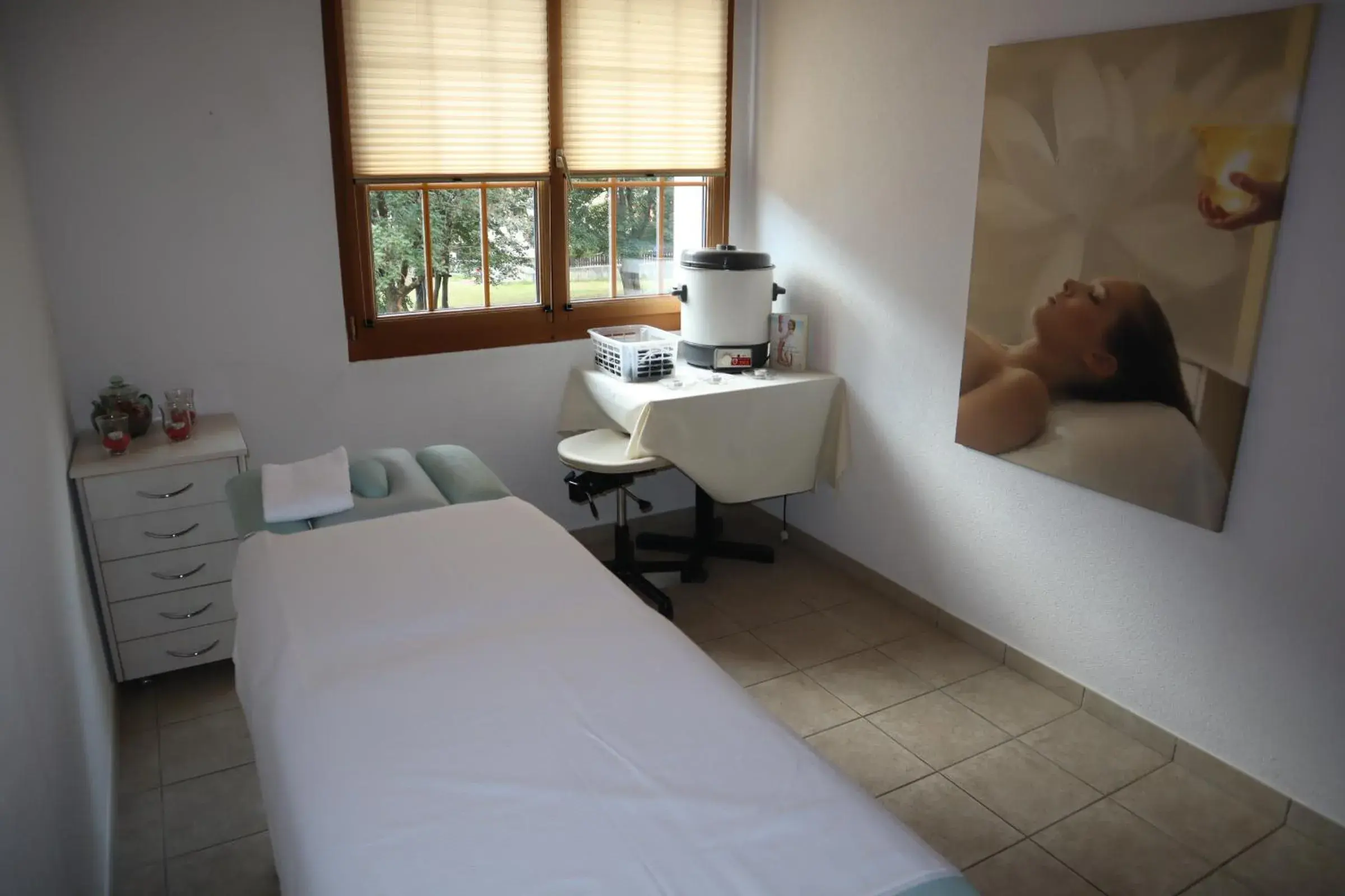 Spa and wellness centre/facilities, Bed in Grichting Hotel & Serviced Apartments Spa and wellness centre/facilities, Bed in Grichting Hotel & Serviced Apartments
