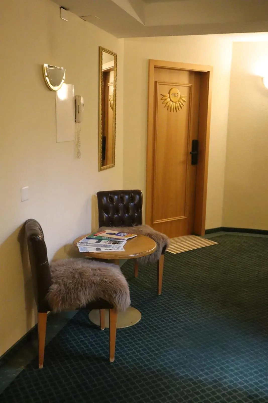 Seating area in Grichting Hotel & Serviced Apartments